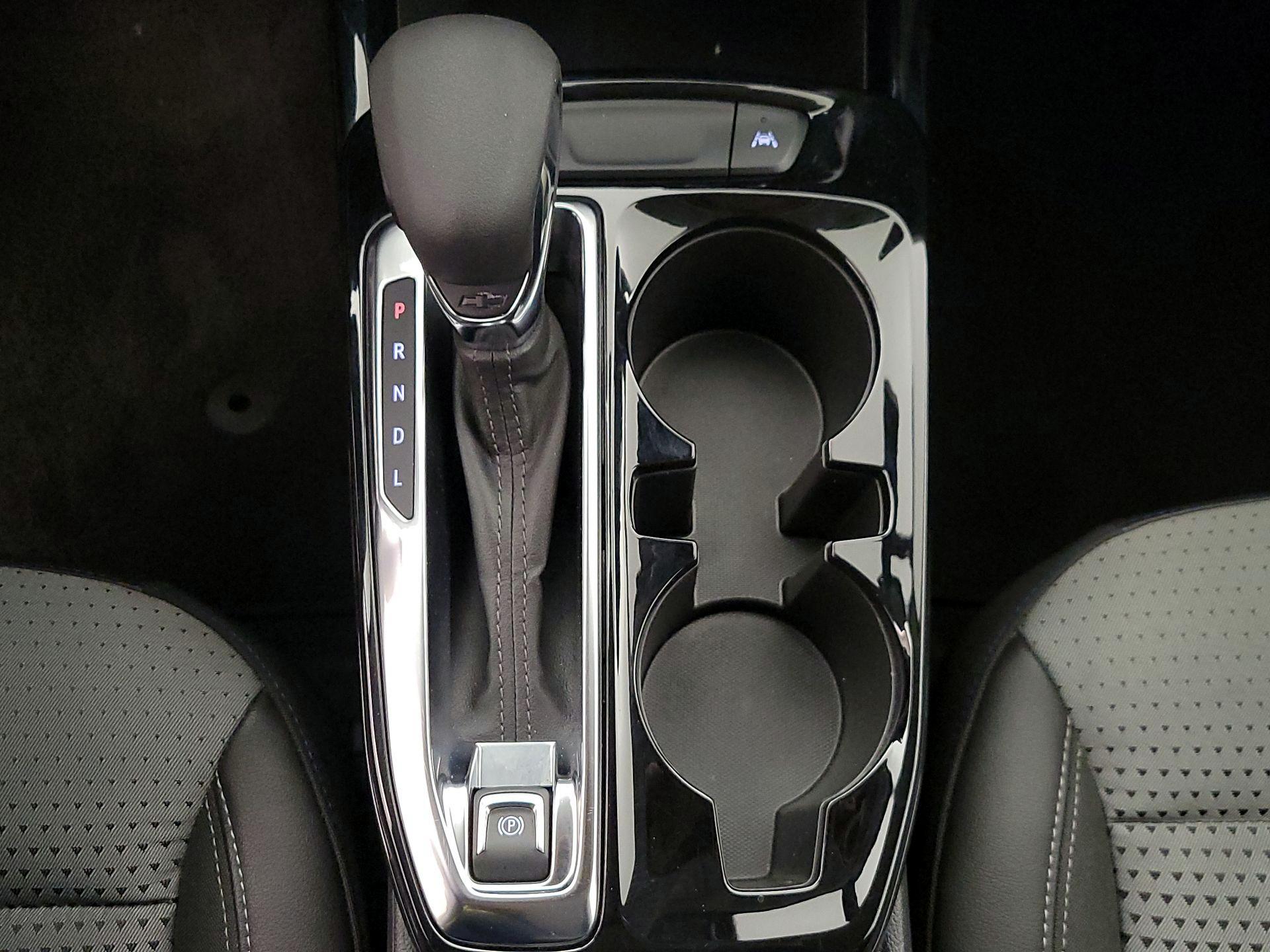 Thumbnail: 2024 Chevrolet Trax - 17