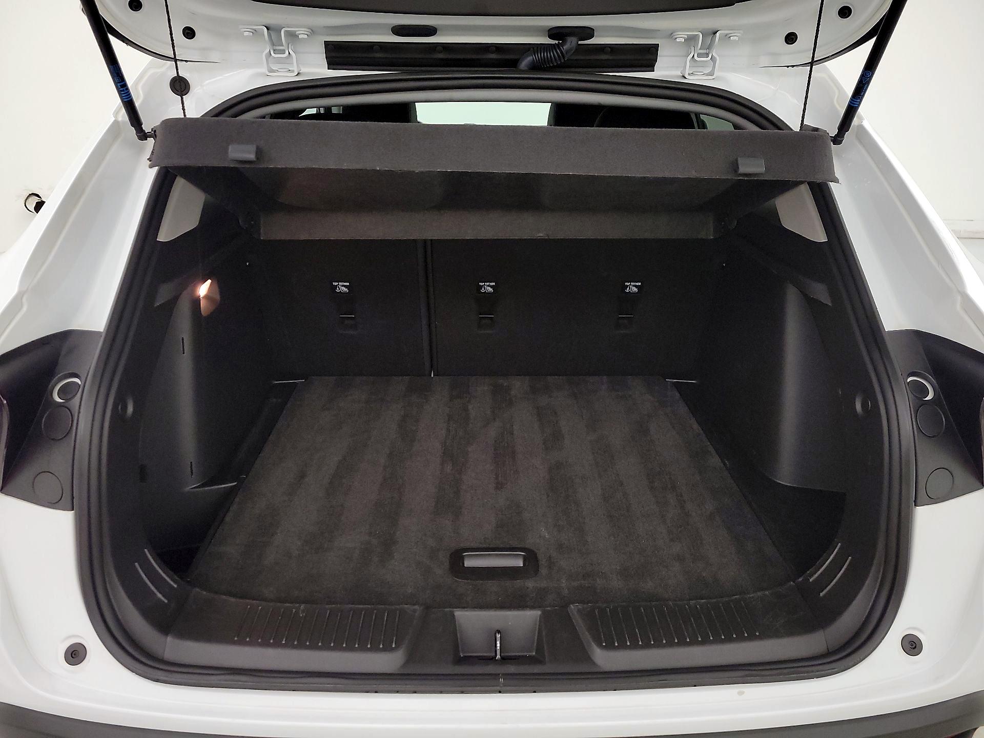 Thumbnail: 2024 Chevrolet Trax - 20