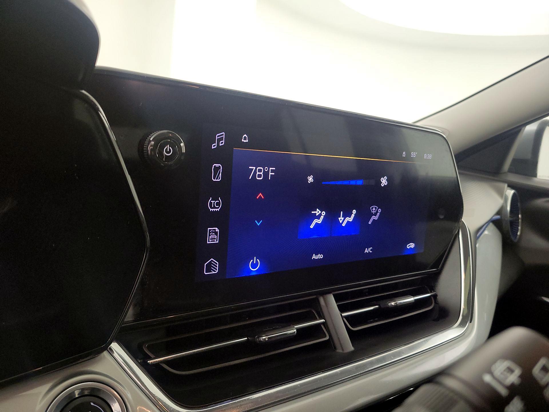 Thumbnail: 2025 Chevrolet Trax - 16