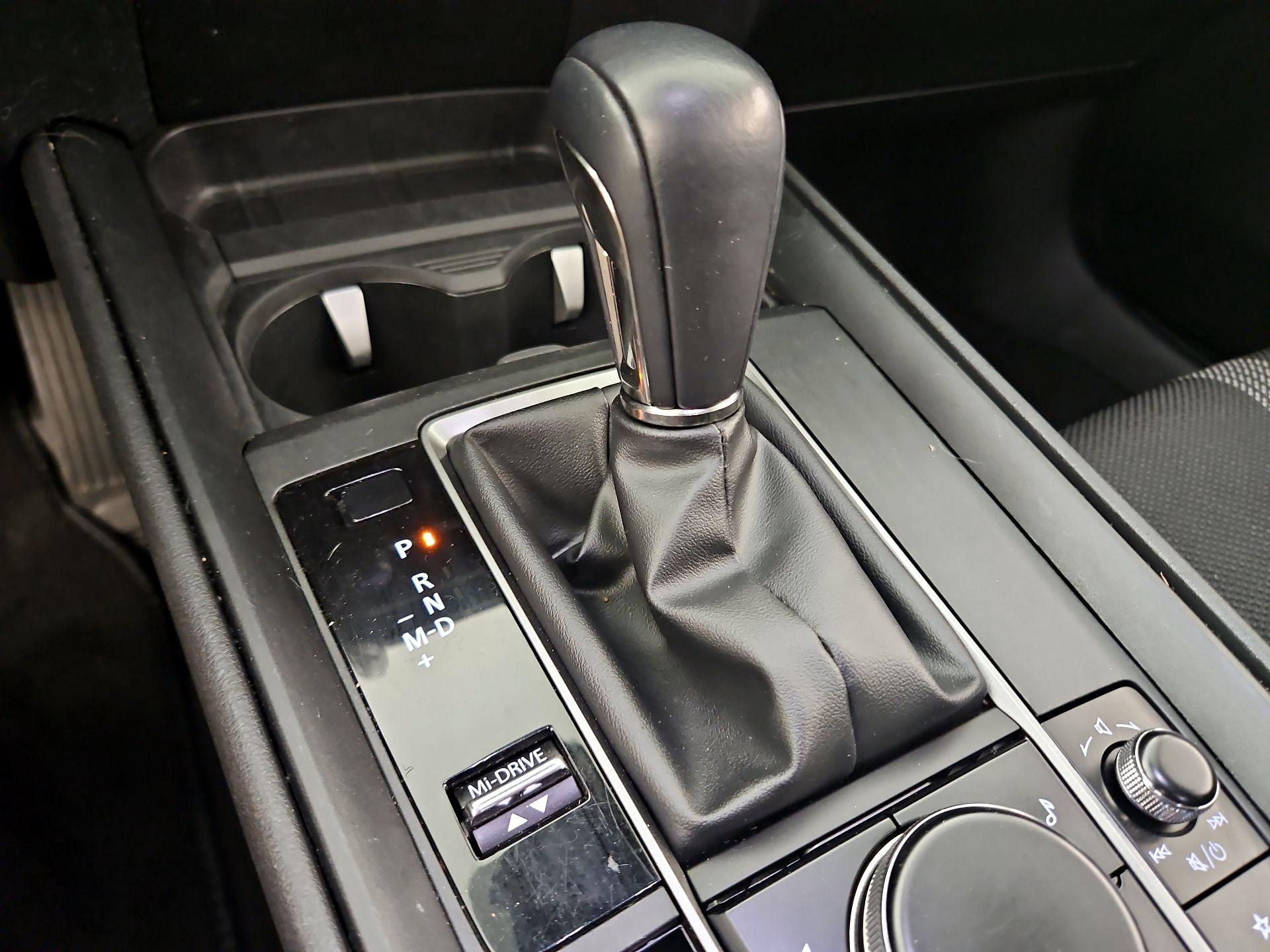 Thumbnail: 2025 Mazda CX-50 - 17