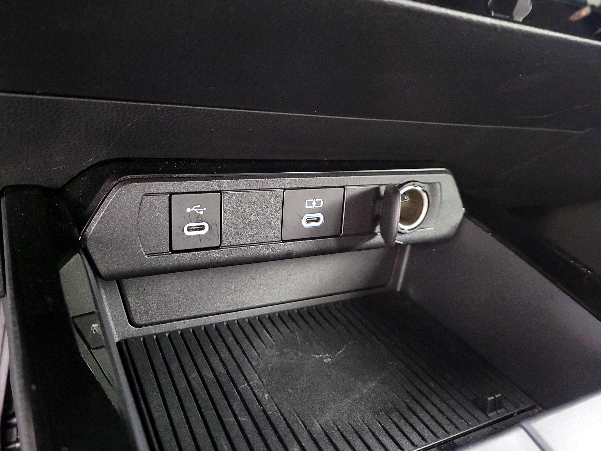 Thumbnail: 2025 Toyota Prius - 18