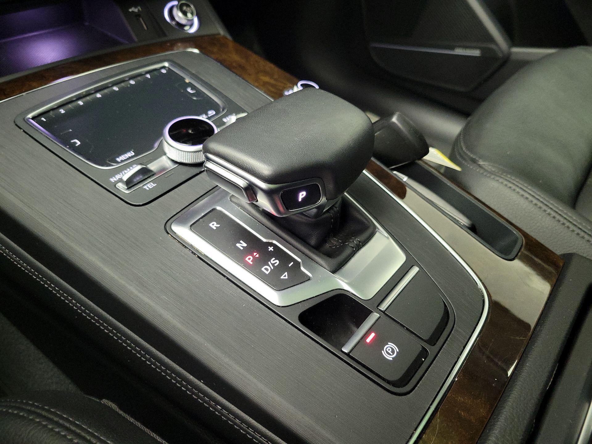 Thumbnail: 2019 Audi Q5 - 17