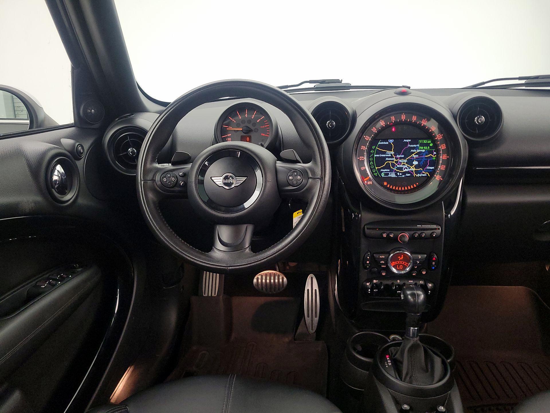 Thumbnail: 2016 MINI Cooper Countryman - 10