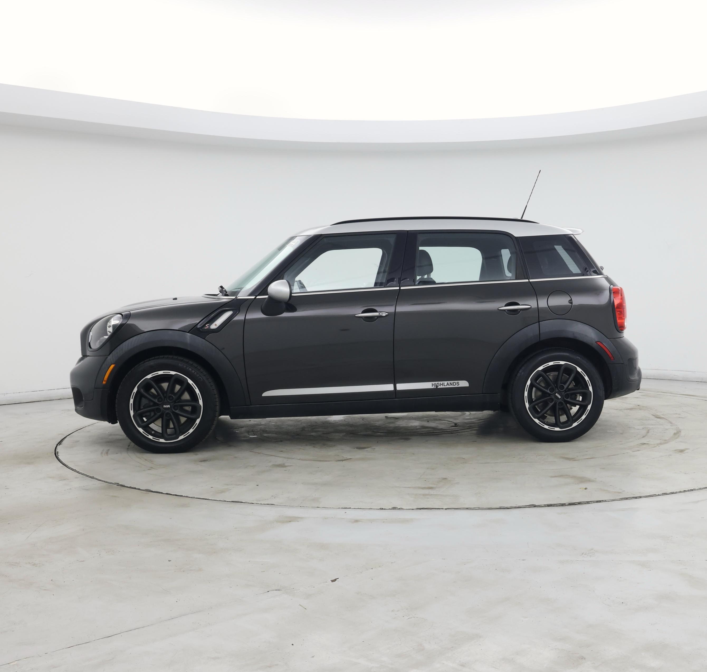 Thumbnail: 2016 MINI Cooper Countryman - 3