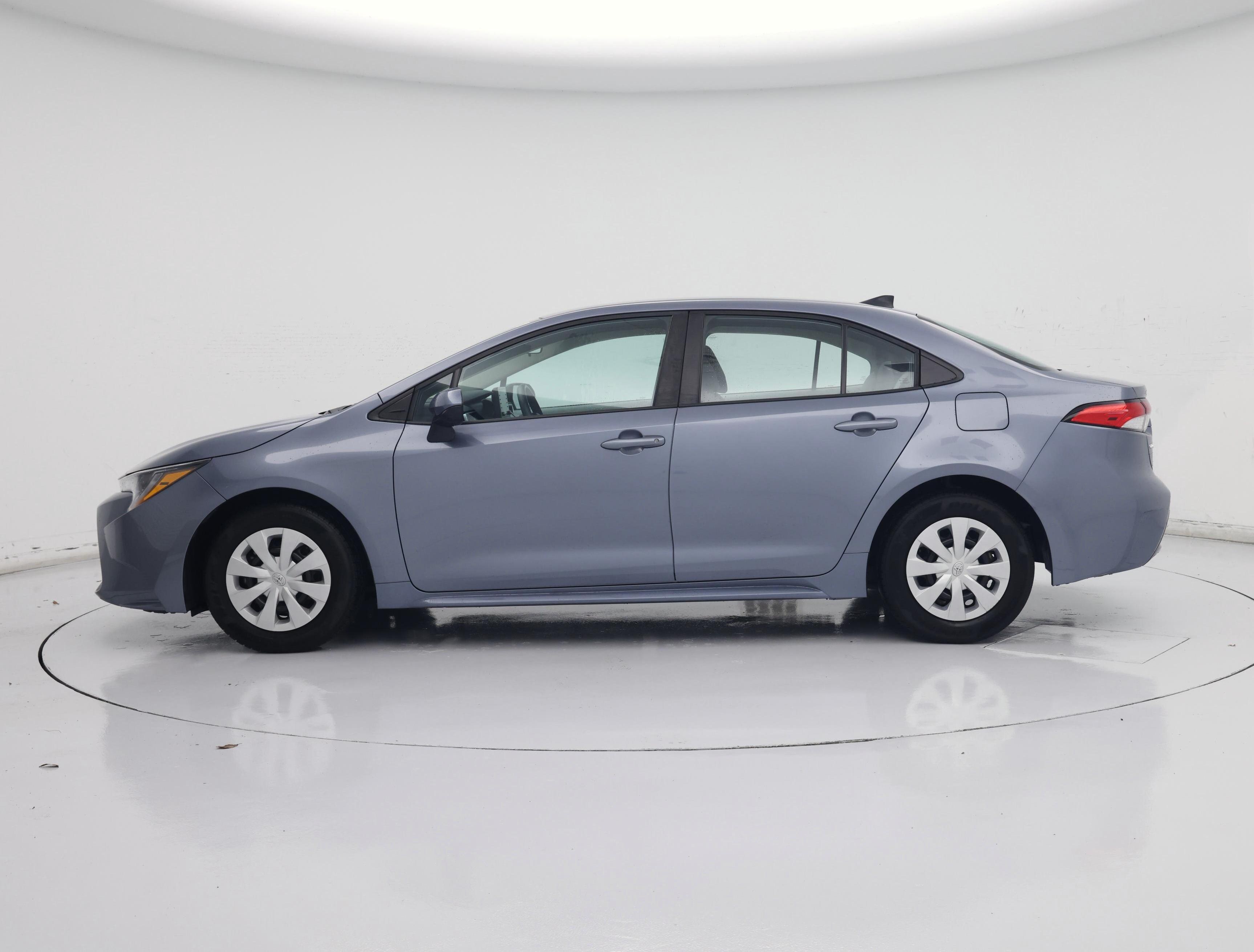 Thumbnail: 2022 Toyota Corolla - 3