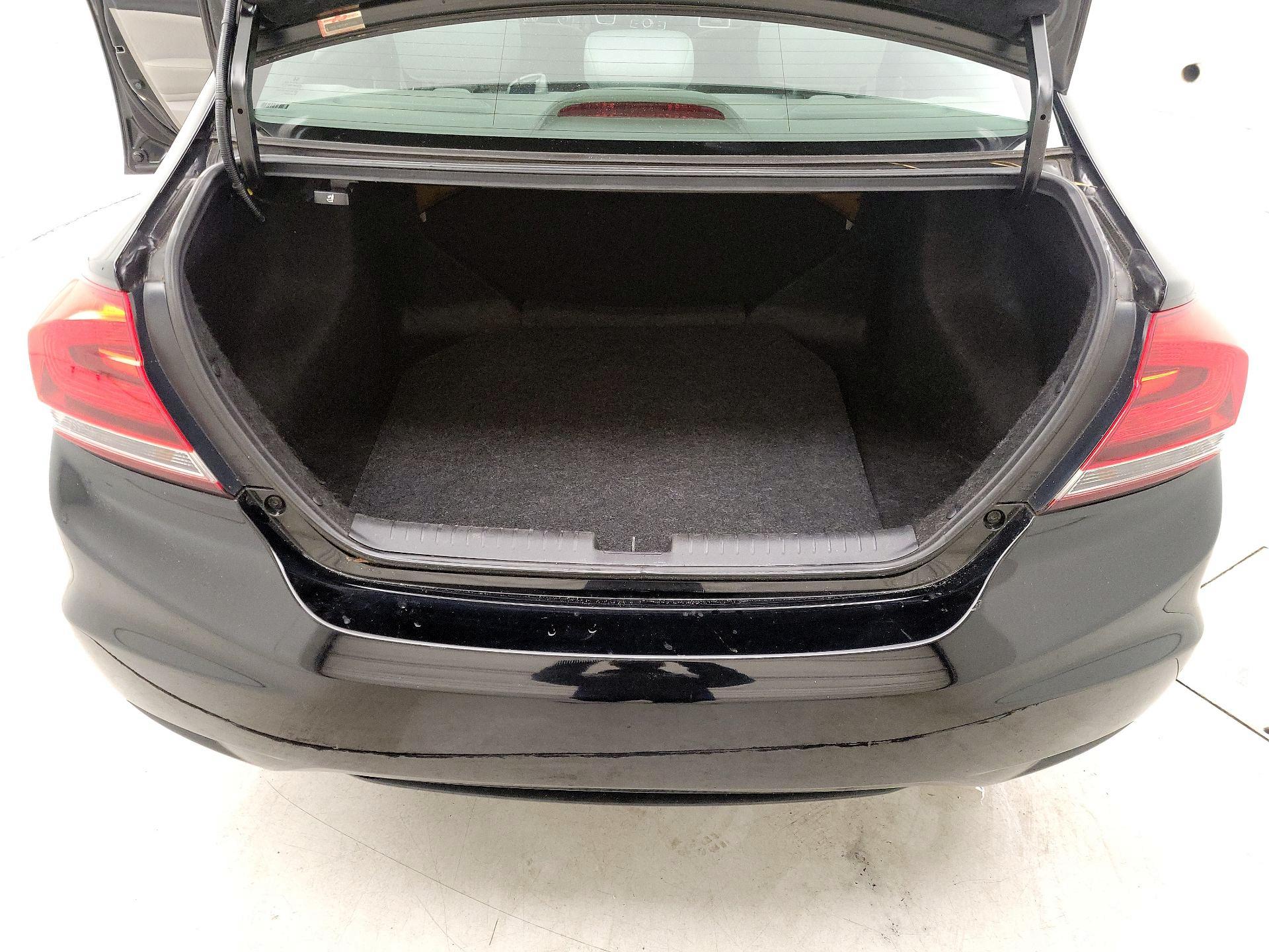 Thumbnail: 2015 Honda Civic - 20