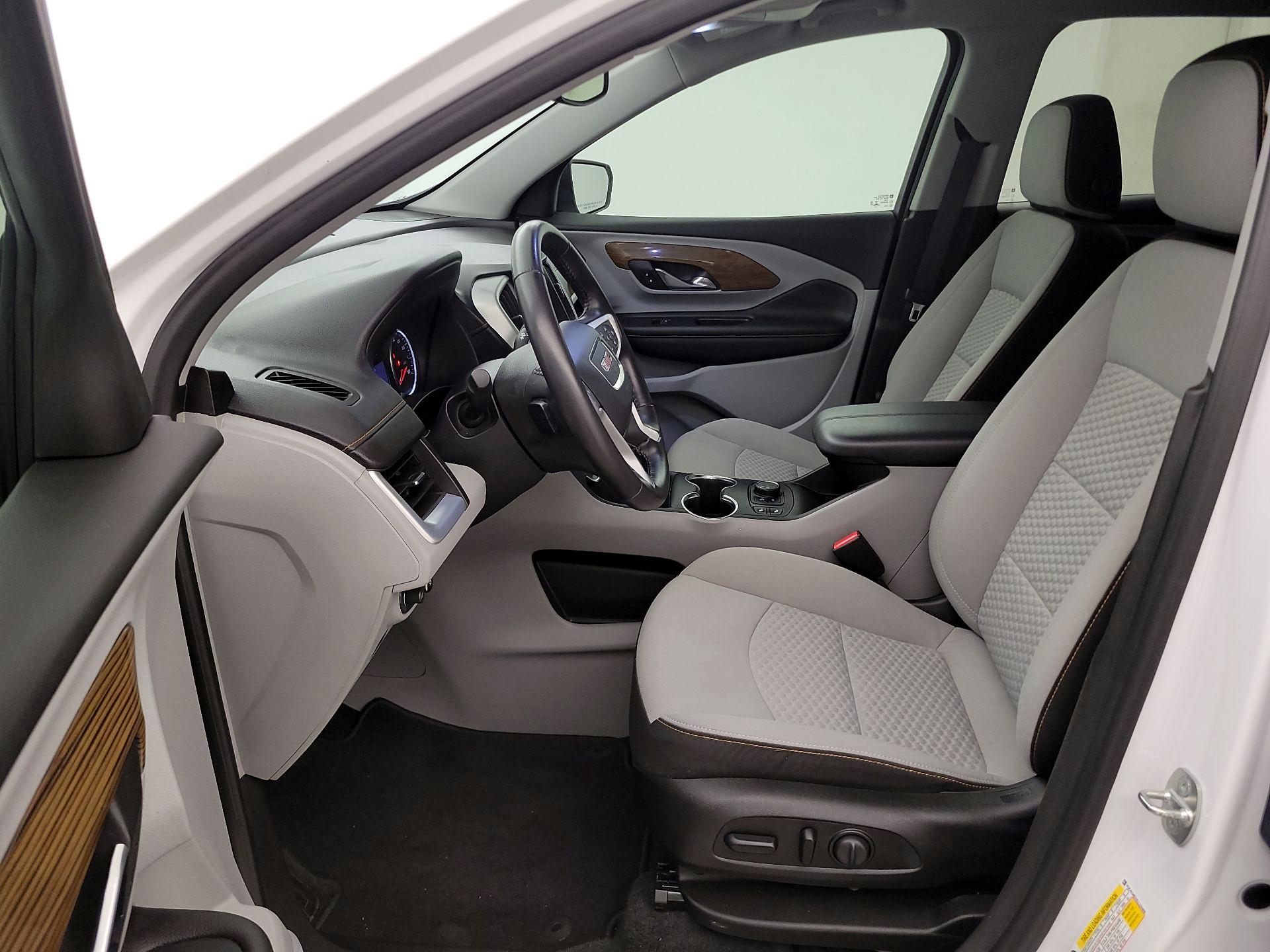 Thumbnail: 2020 GMC Terrain - 11