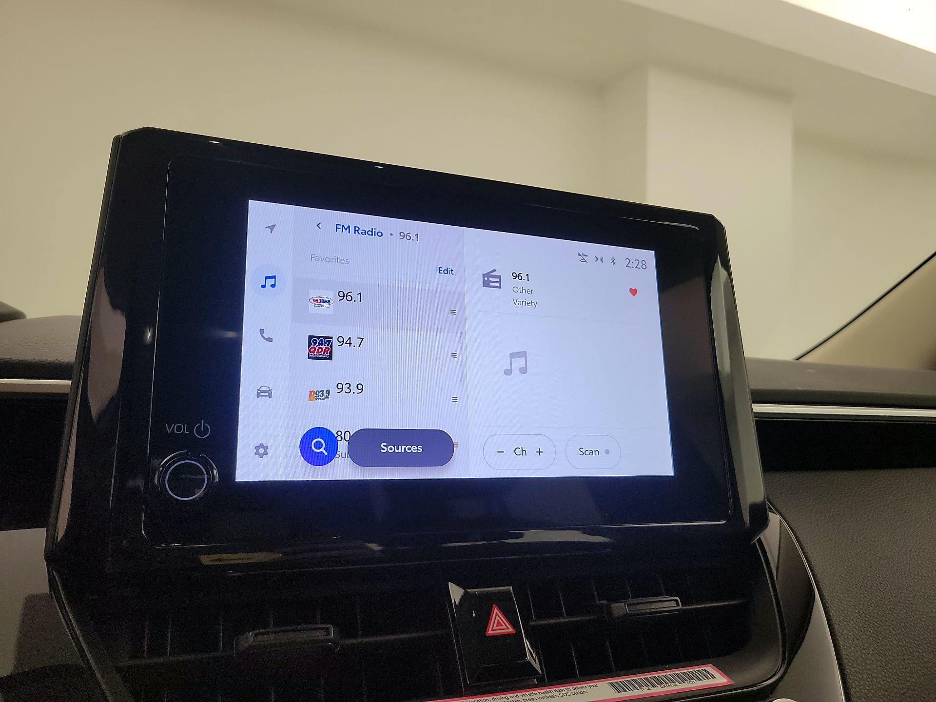 Thumbnail: 2024 Toyota Corolla - 16