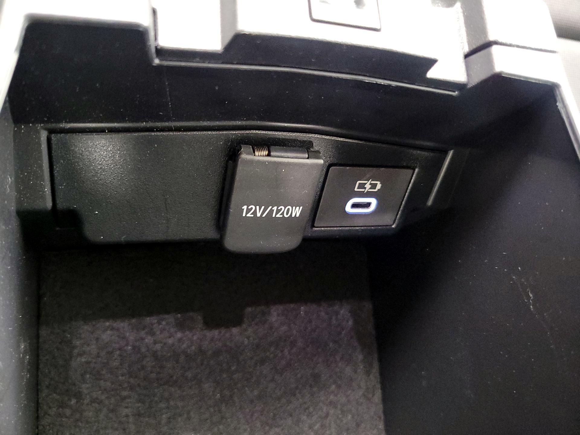 Thumbnail: 2024 Toyota Corolla - 19