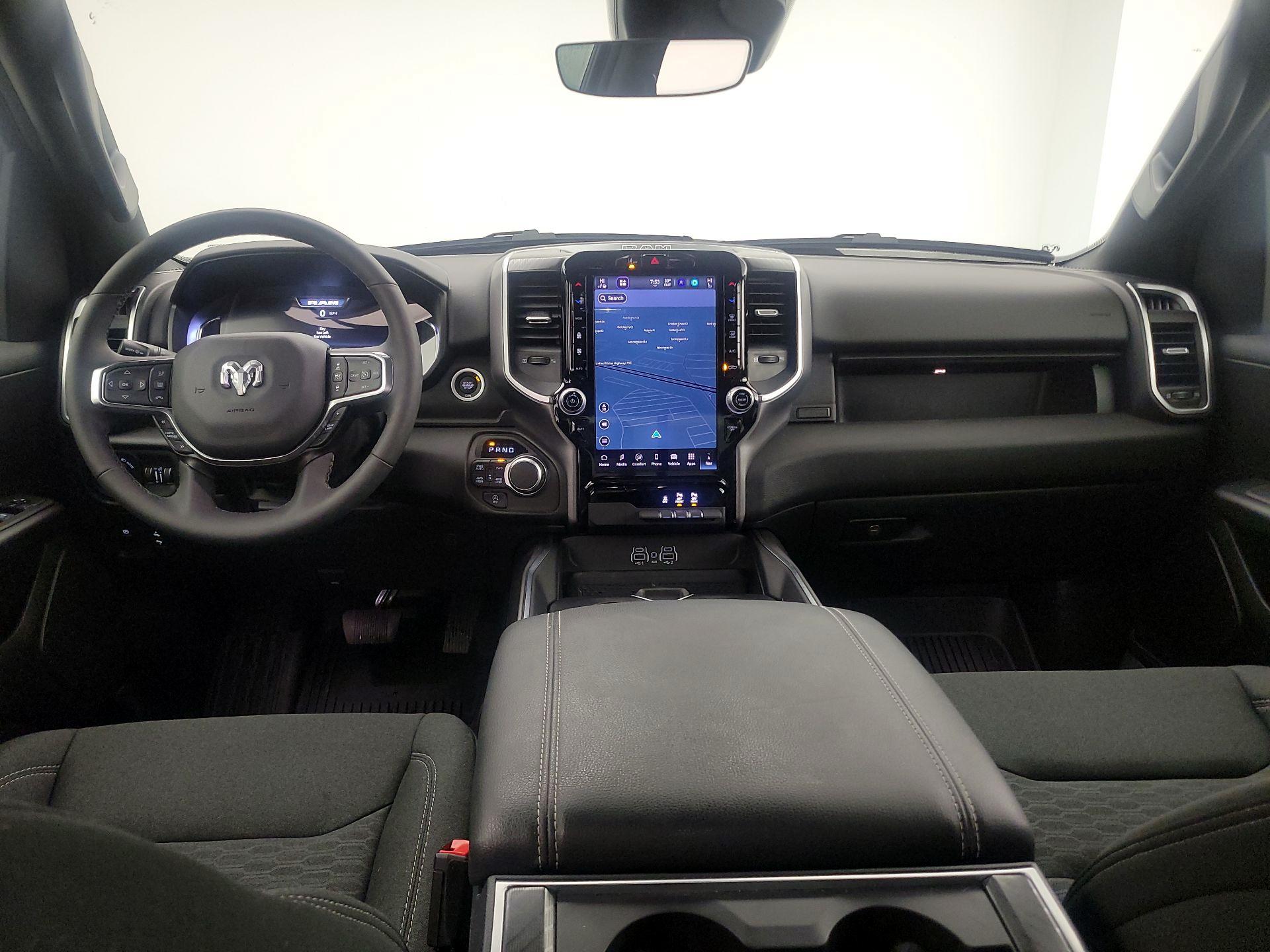 Thumbnail: 2025 RAM 1500 - 9