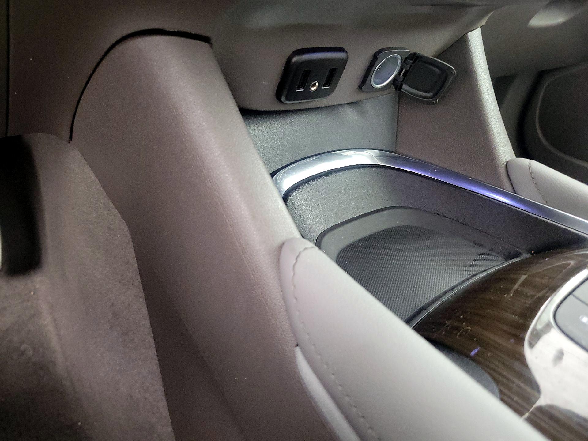 Thumbnail: 2017 Chevrolet Malibu - 19