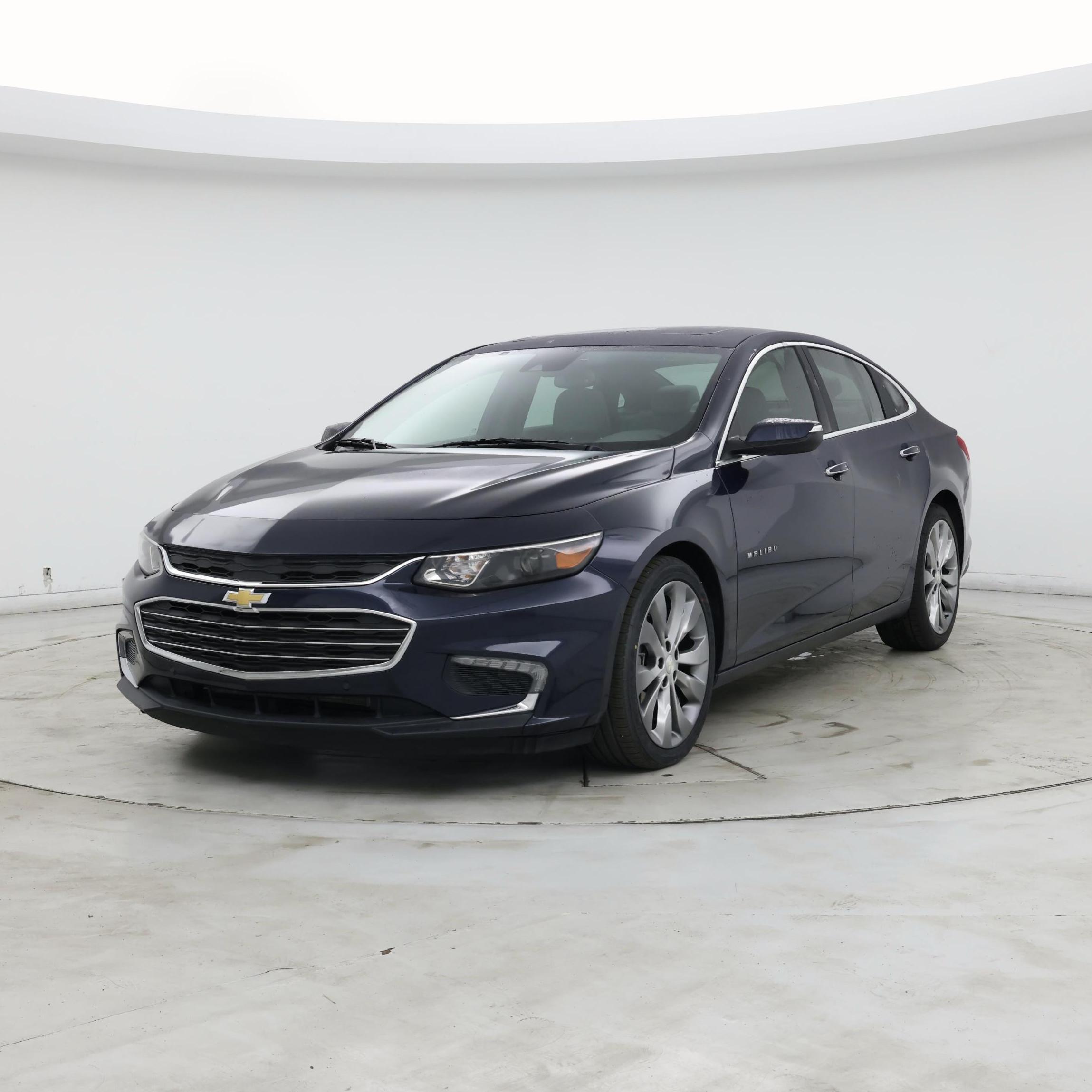 Thumbnail: 2017 Chevrolet Malibu - 4