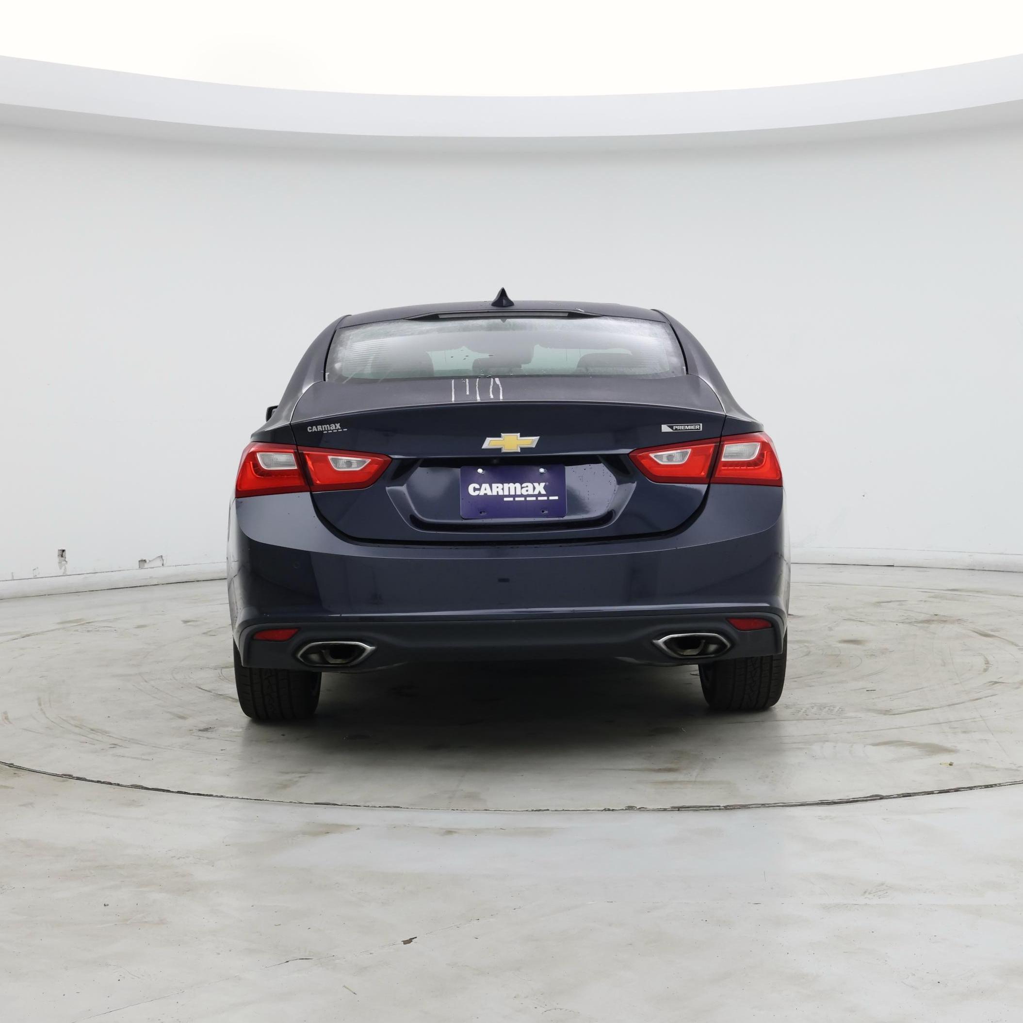 Thumbnail: 2017 Chevrolet Malibu - 6