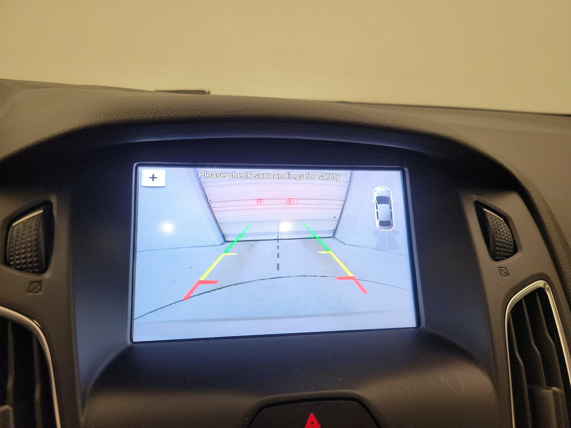 Thumbnail: 2017 Ford Focus - 14