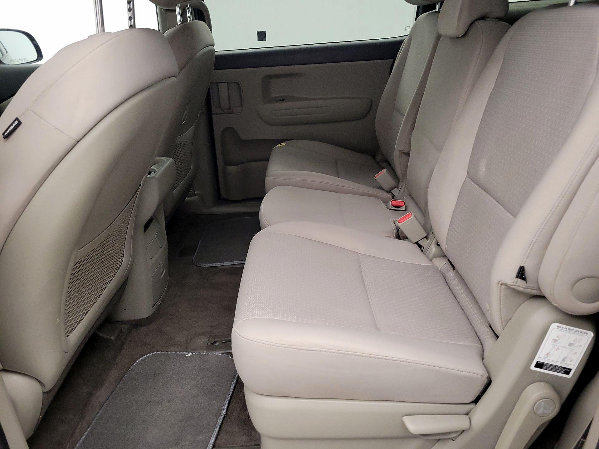 Thumbnail: 2018 Kia Sedona - 19