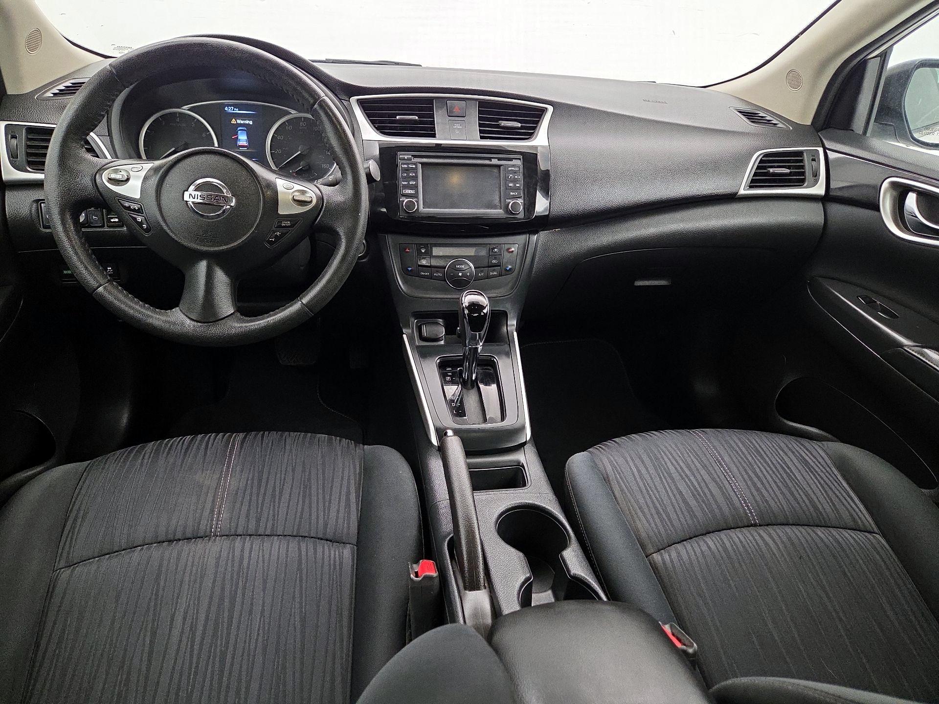 Thumbnail: 2018 Nissan Sentra - 9