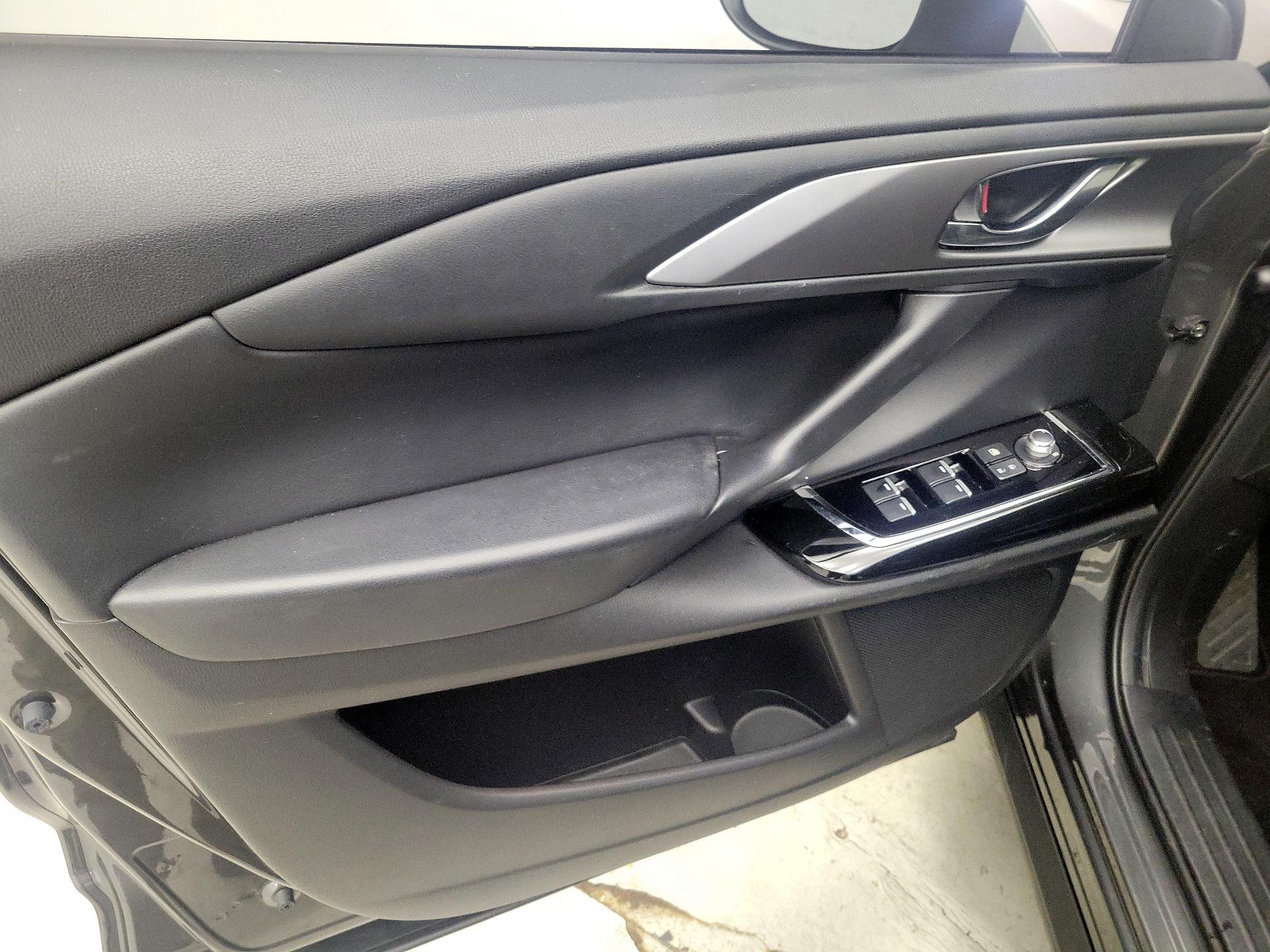 Thumbnail: 2023 Mazda CX-9 - 12