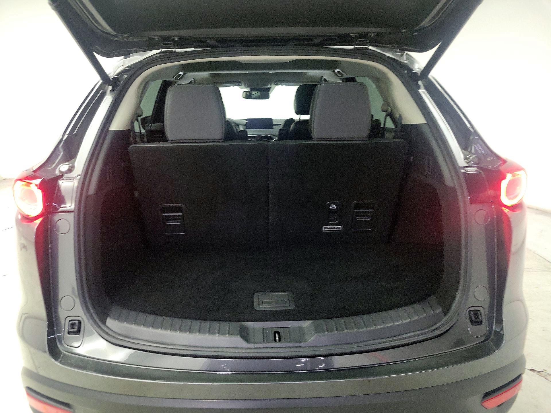 Thumbnail: 2023 Mazda CX-9 - 20