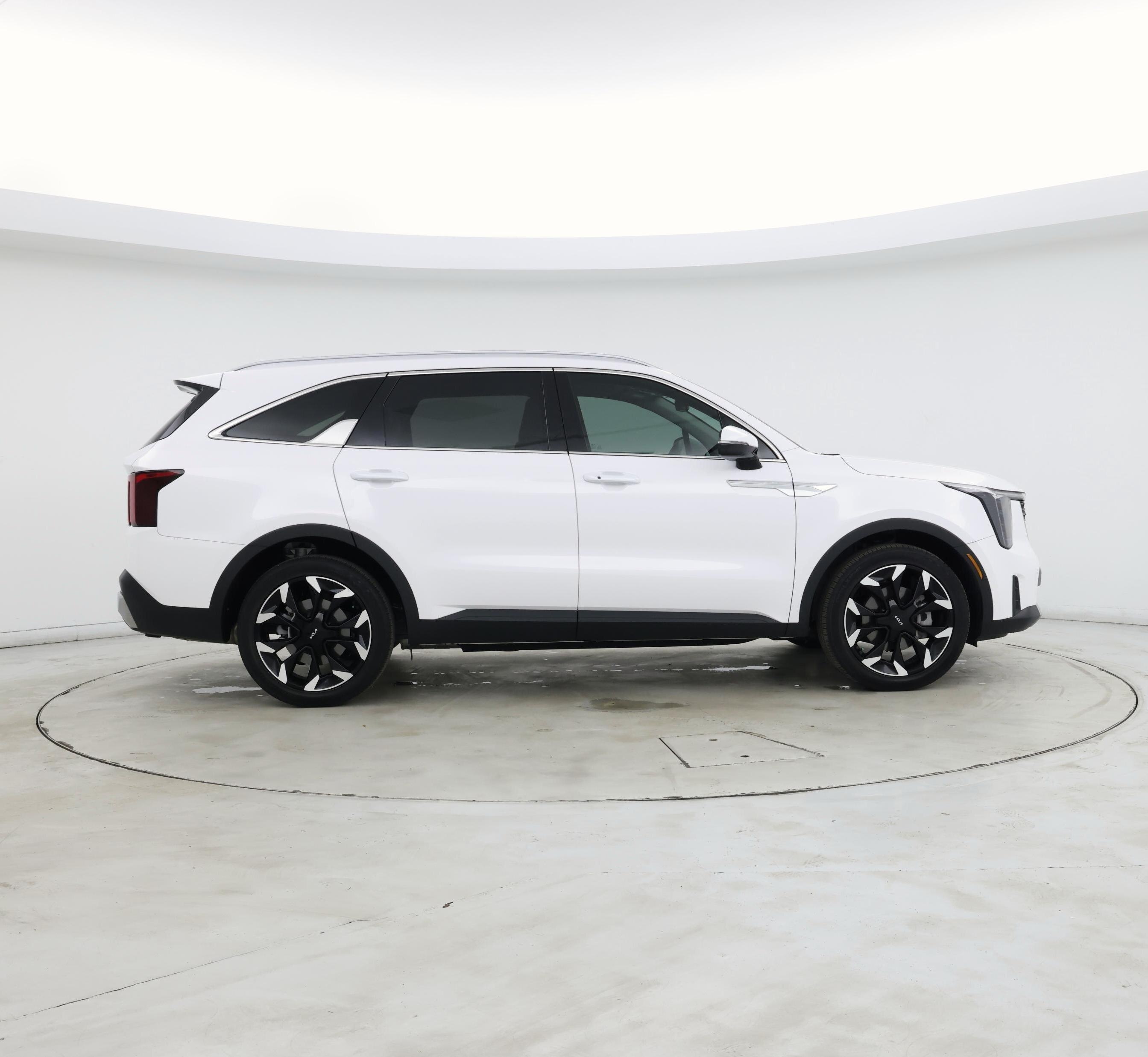 Thumbnail: 2025 Kia Sorento - 7