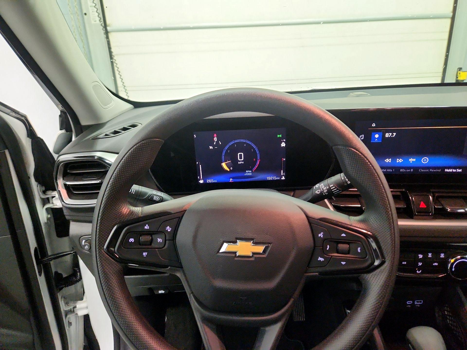 Thumbnail: 2024 Chevrolet TrailBlazer - 10