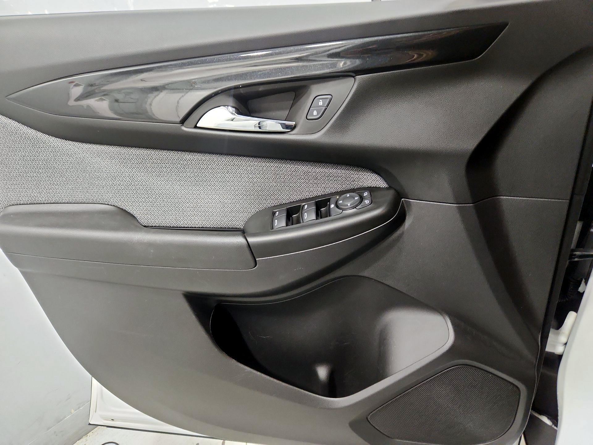 Thumbnail: 2024 Chevrolet TrailBlazer - 12