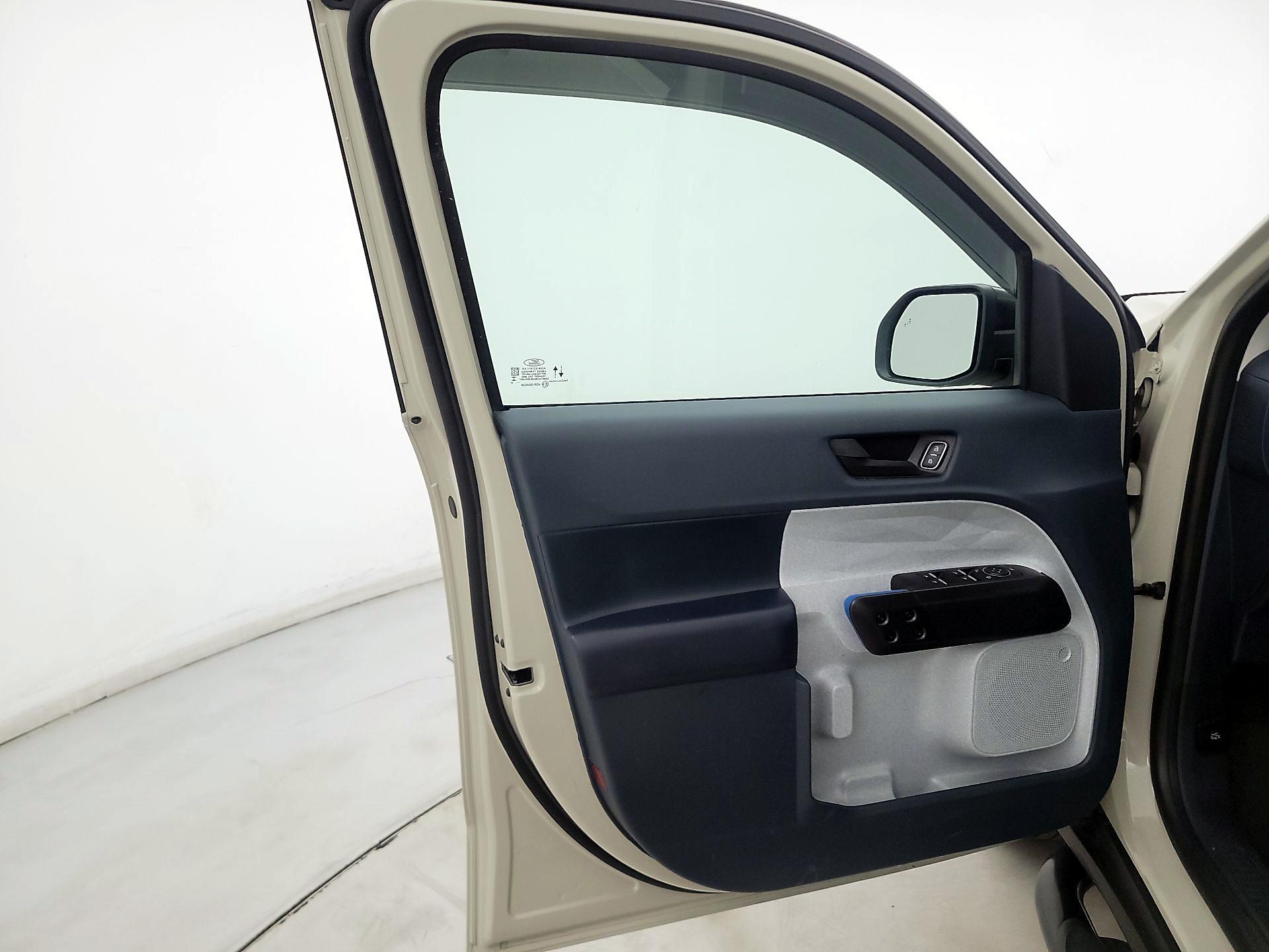 Thumbnail: 2025 Ford Maverick - 12