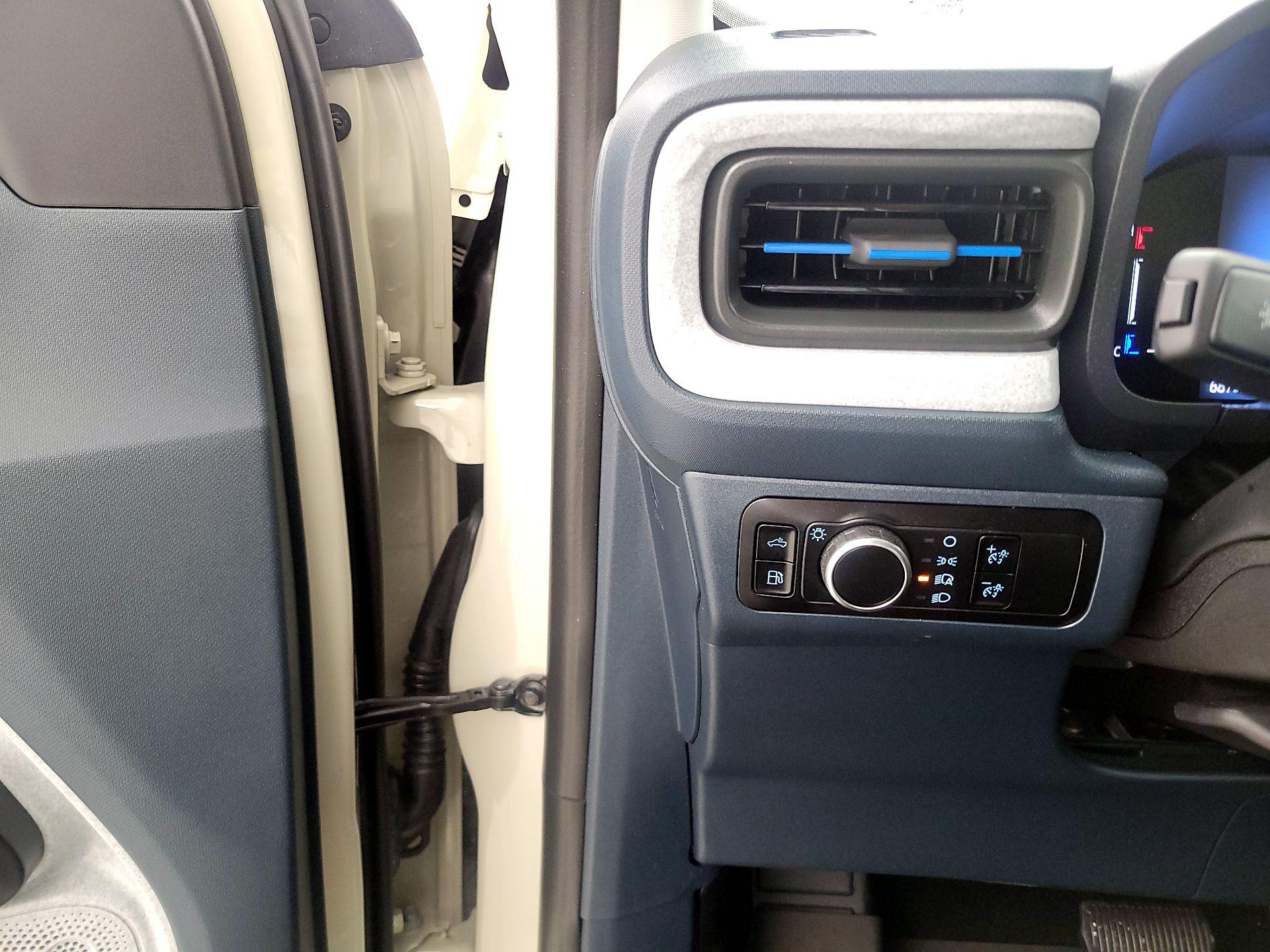 Thumbnail: 2025 Ford Maverick - 13