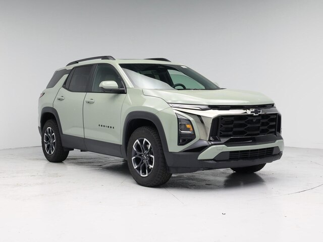 Green 2025 Chevrolet Equinox ACTIV FWD SUV / Crossover Front-Wheel Drive Automatic