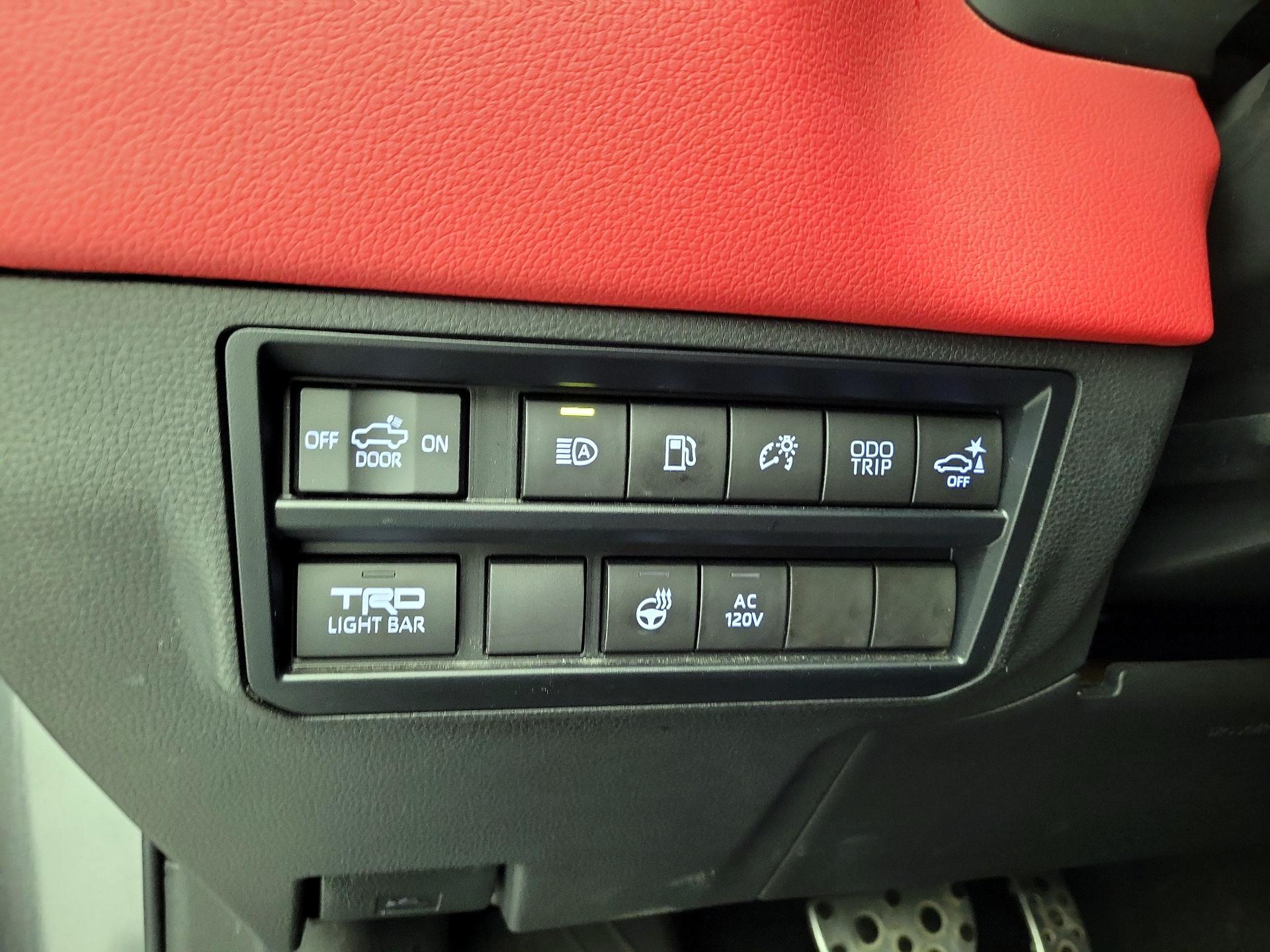 Thumbnail: 2023 Toyota Tundra - 13