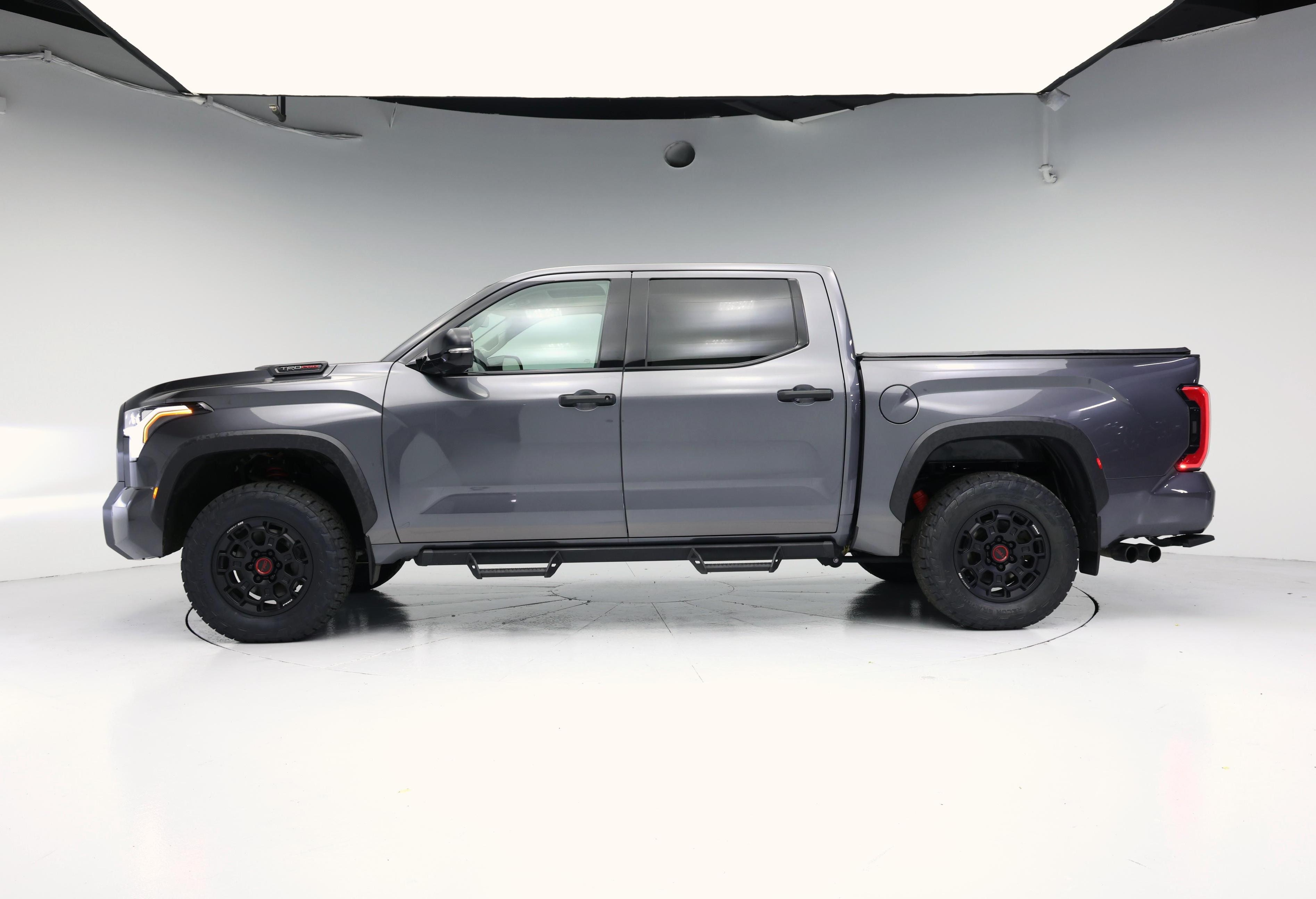 Thumbnail: 2023 Toyota Tundra - 3