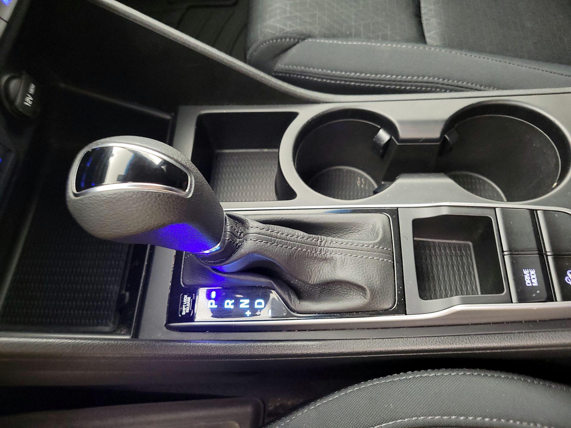 Thumbnail: 2016 Hyundai Tucson - 17