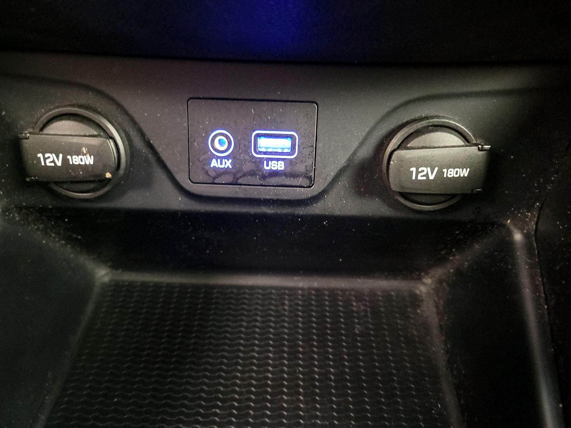 Thumbnail: 2016 Hyundai Tucson - 18