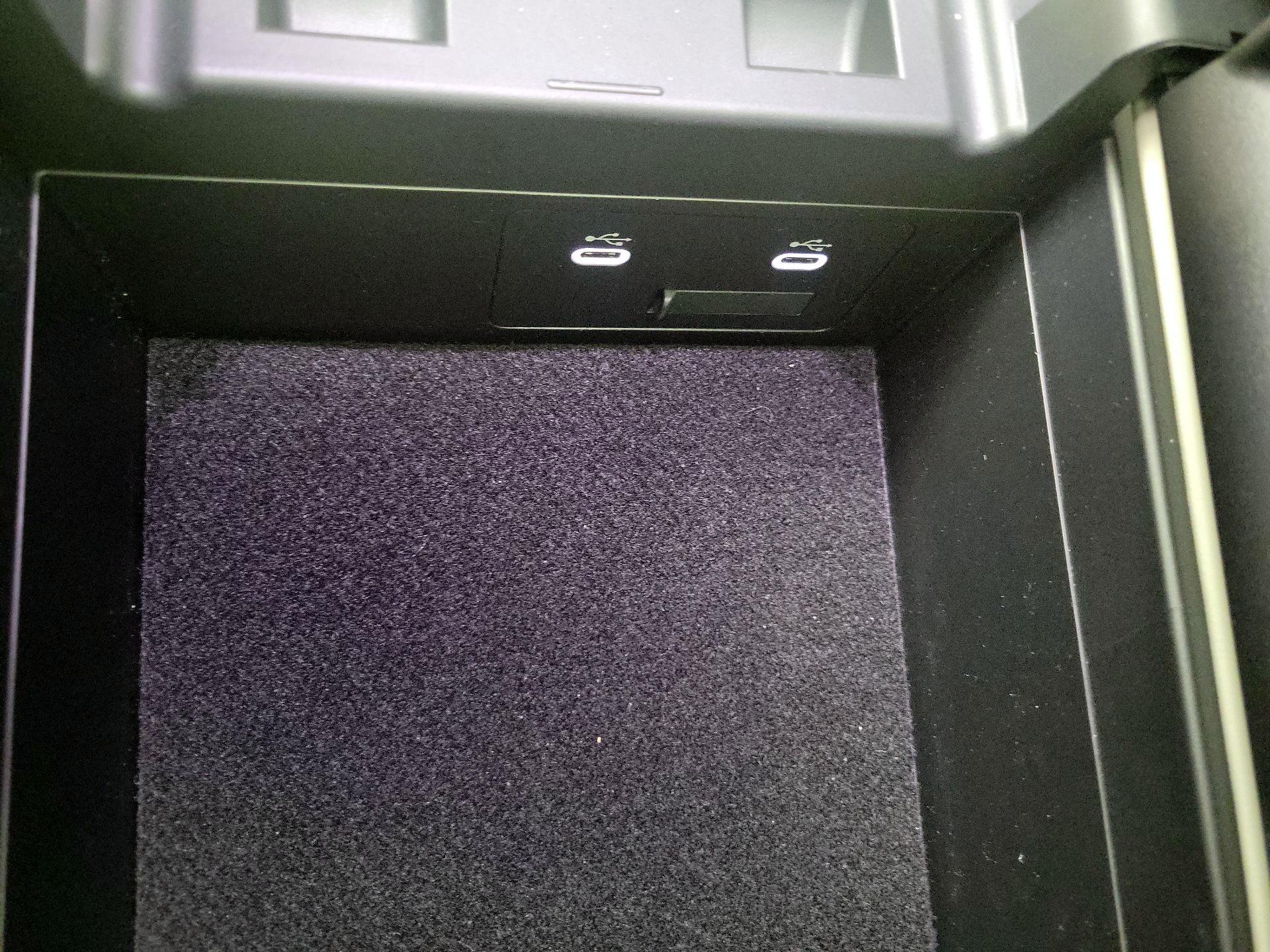 Thumbnail: 2025 Mazda CX-90 - 18