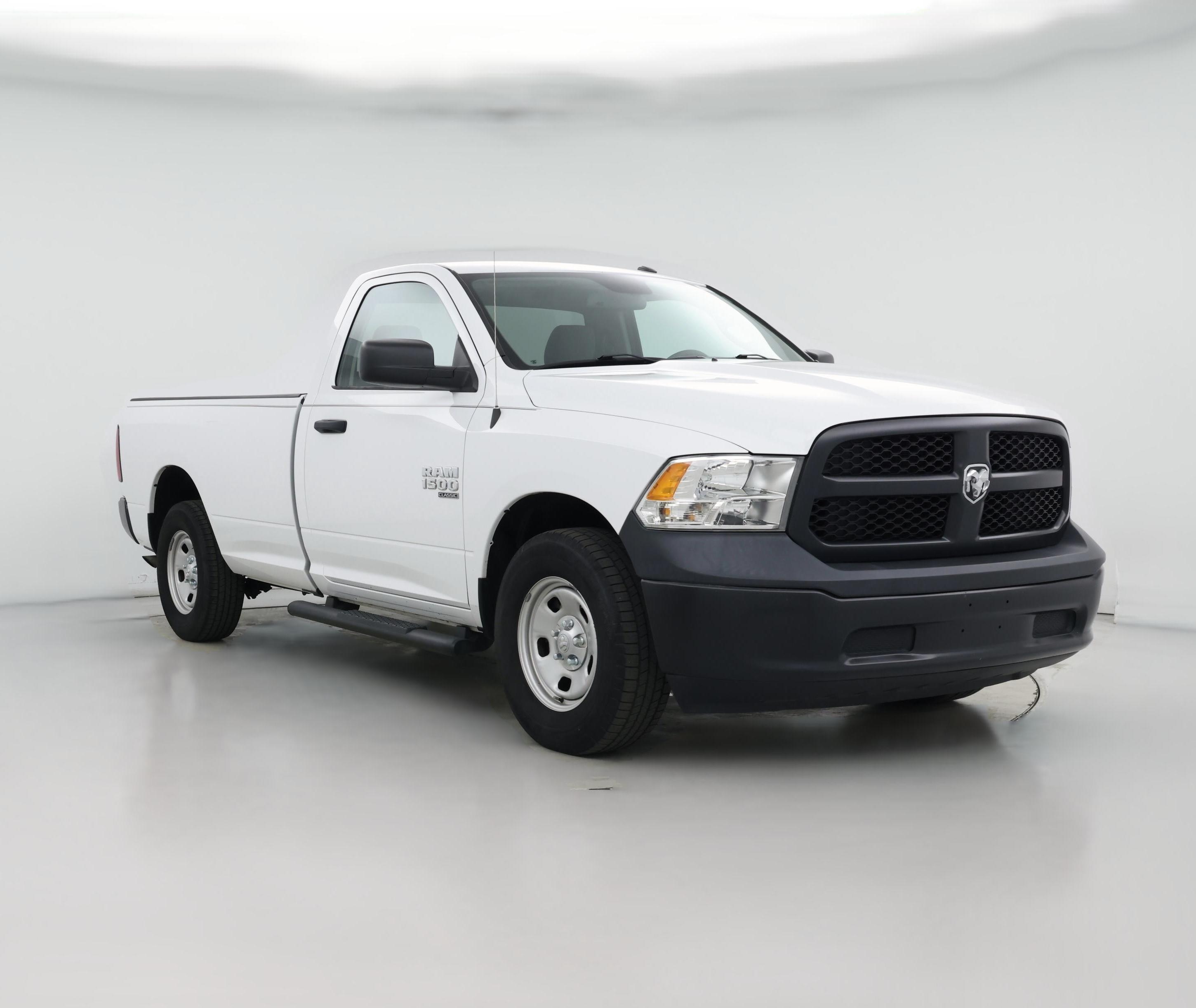 Thumbnail: 2019 RAM 1500 Classic - 1