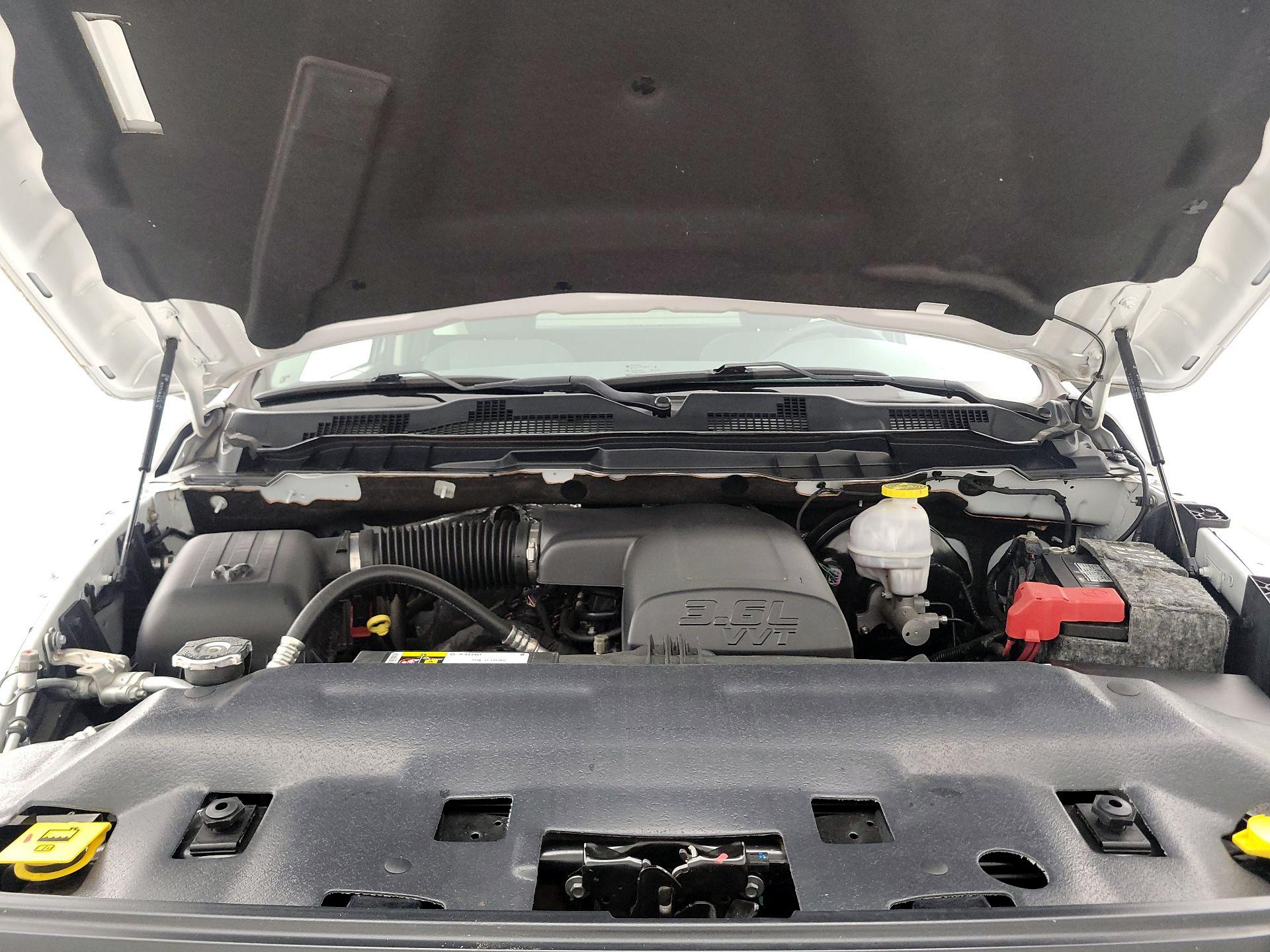 Thumbnail: 2019 RAM 1500 Classic - 20