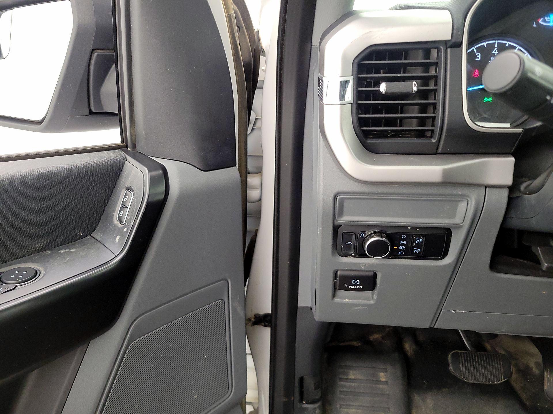 Thumbnail: 2022 Ford F-150 - 13