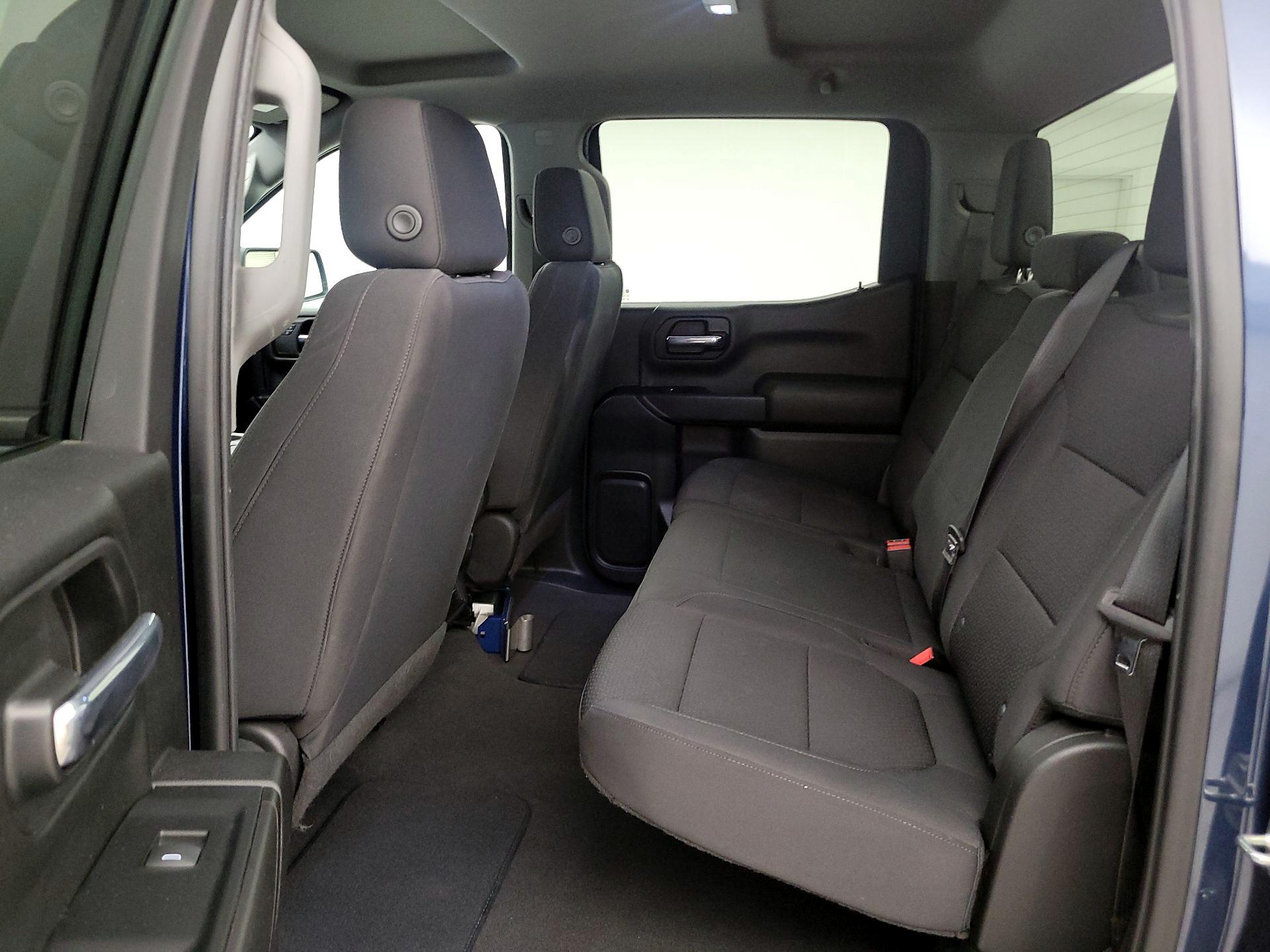 Thumbnail: 2022 Chevrolet Silverado 1500 - 19