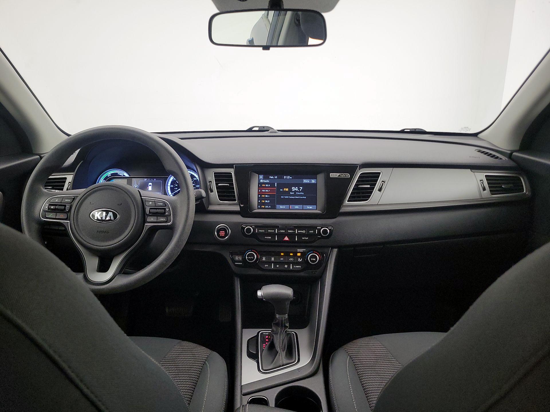 Thumbnail: 2019 Kia Niro - 9