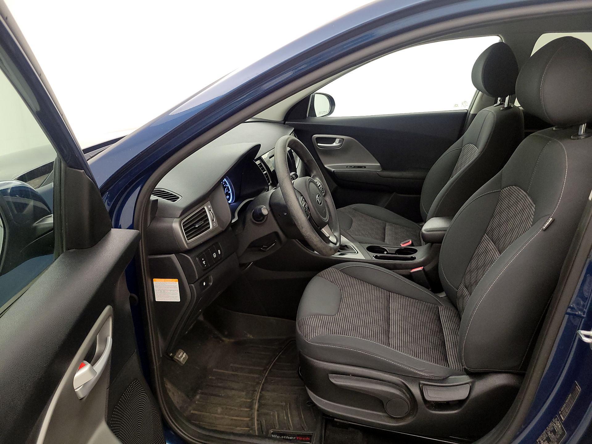 Thumbnail: 2019 Kia Niro - 11