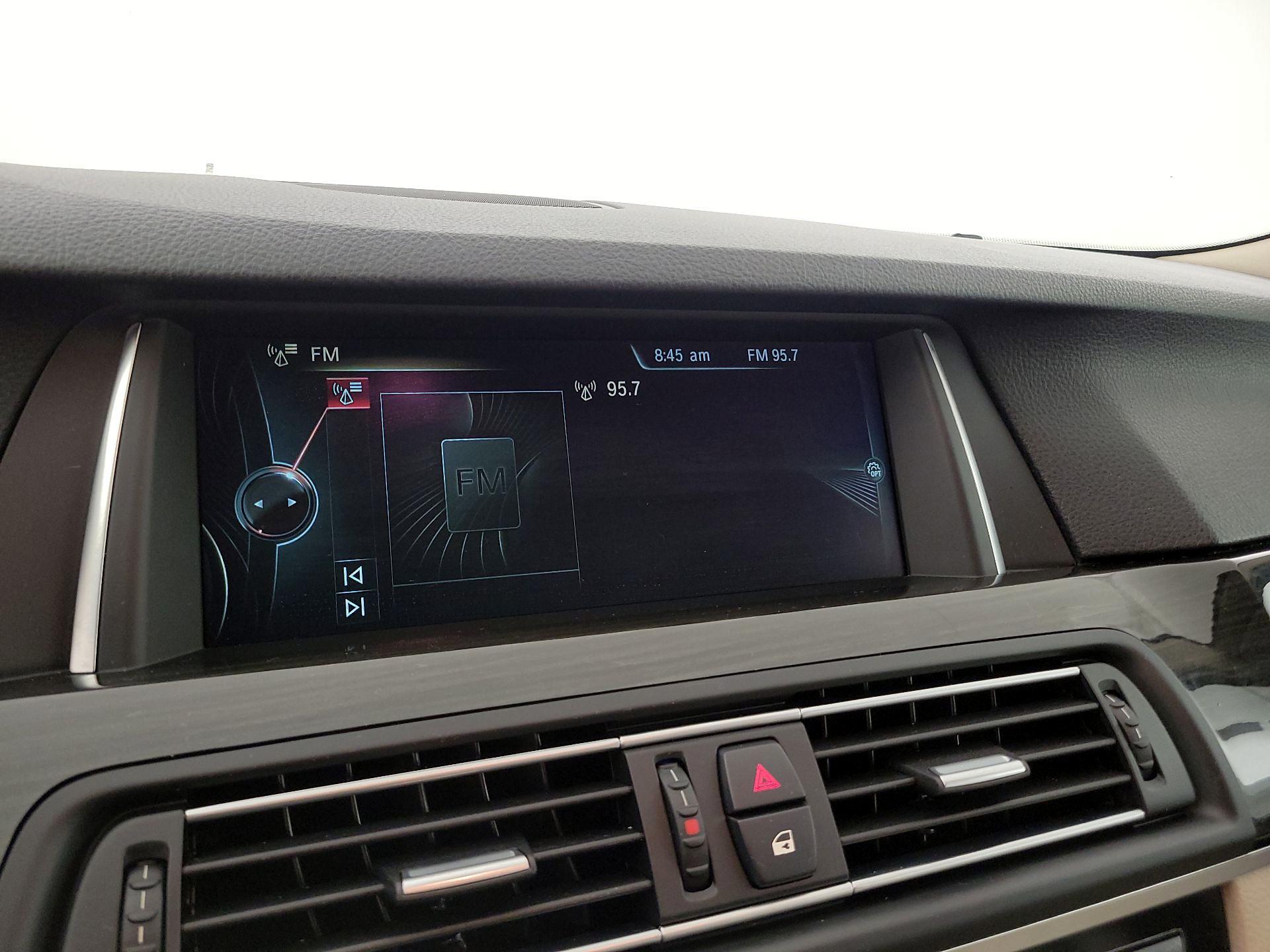 Thumbnail: 2014 BMW 5 Series - 16