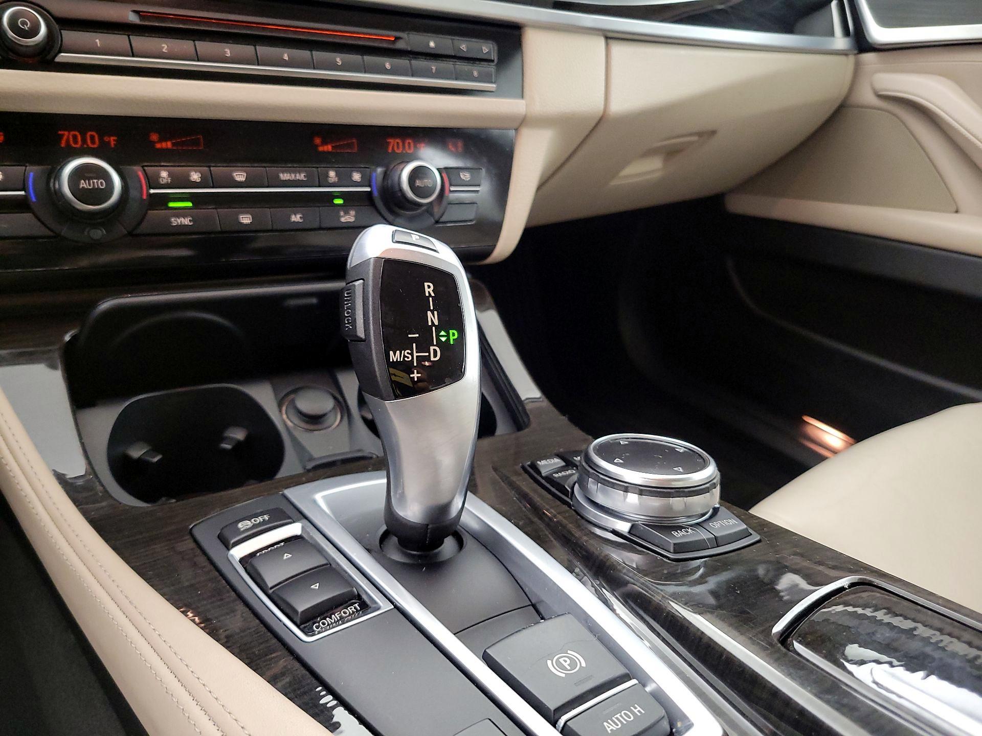 Thumbnail: 2014 BMW 5 Series - 18