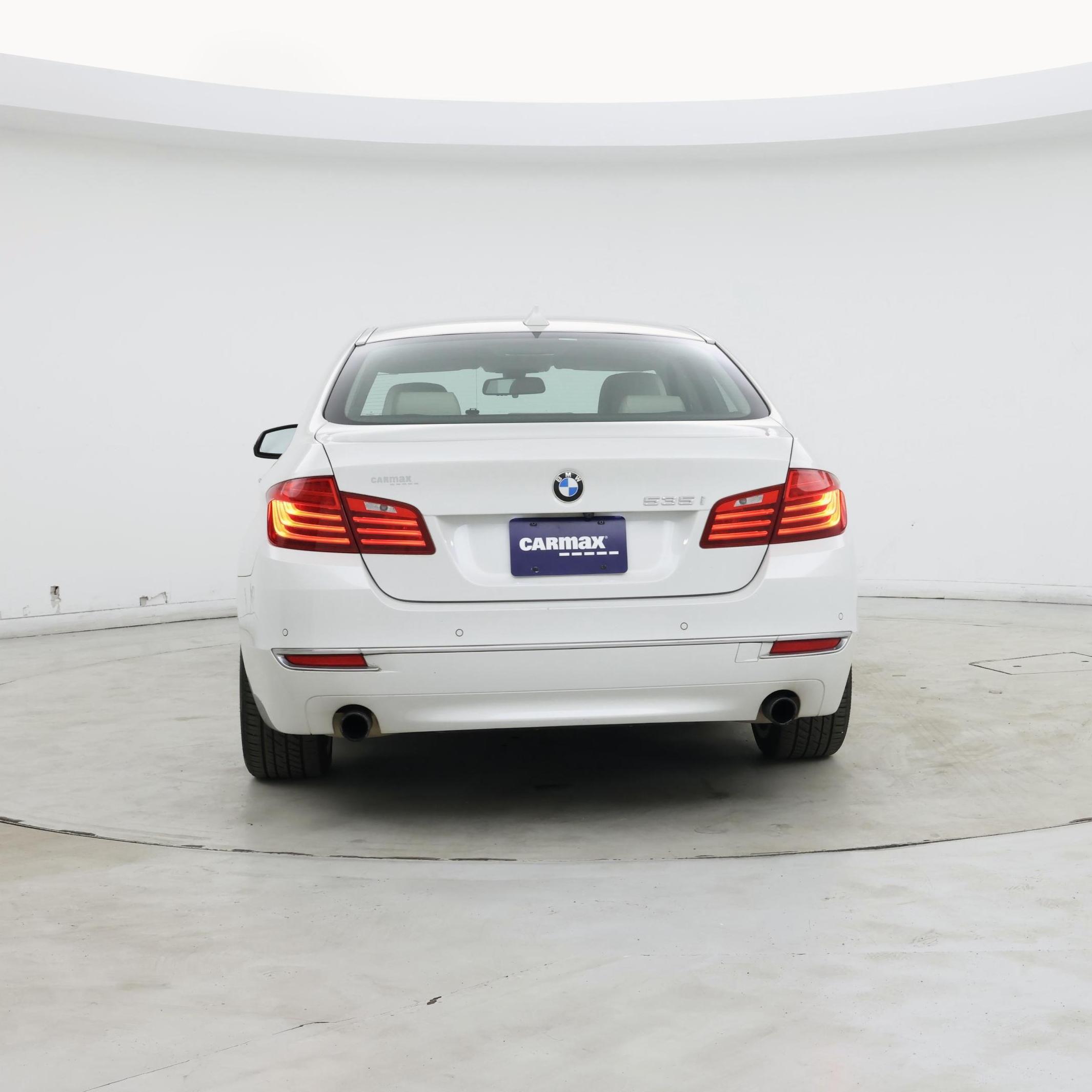 Thumbnail: 2014 BMW 5 Series - 6