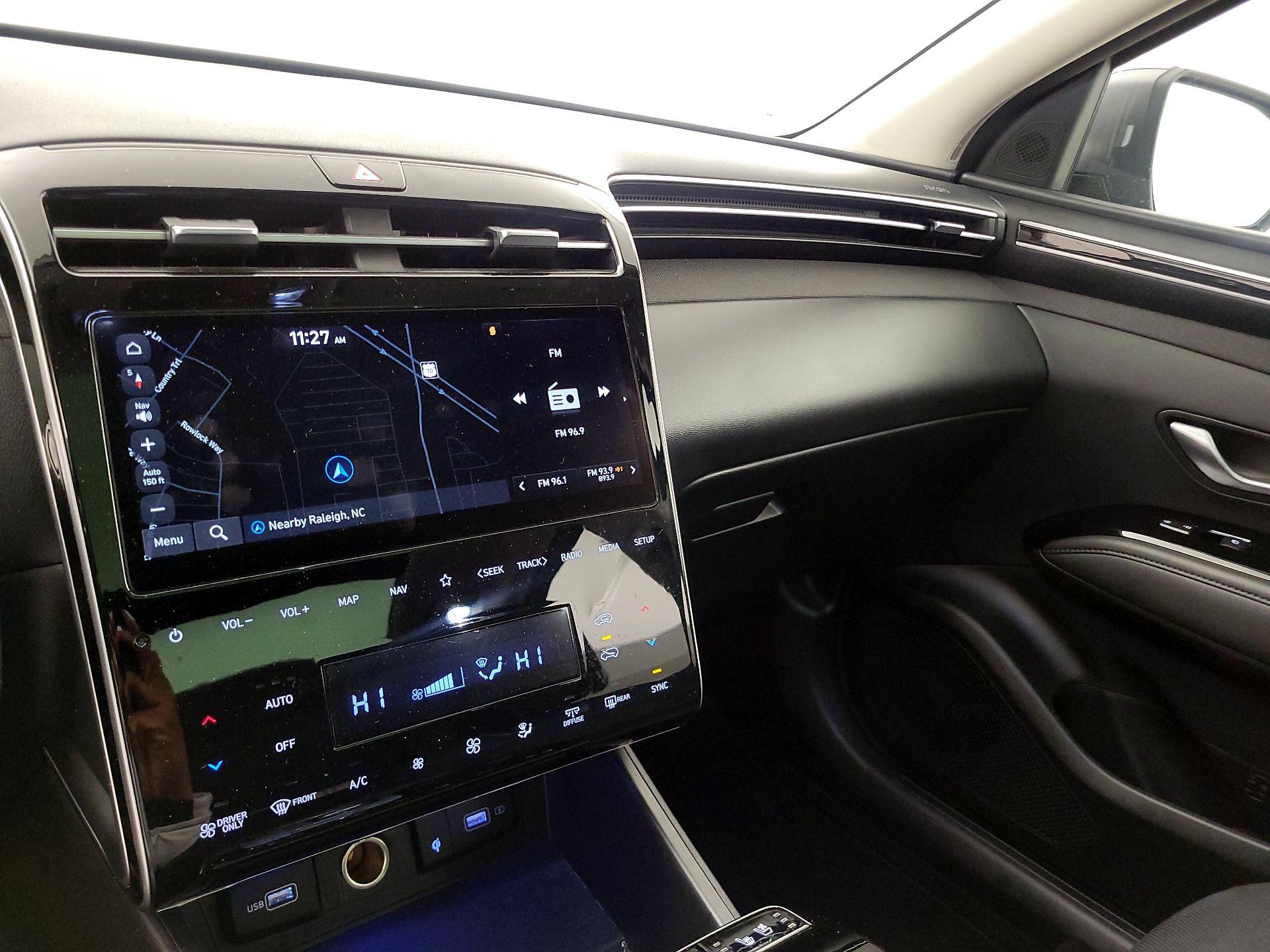 Thumbnail: 2022 Hyundai Tucson - 14