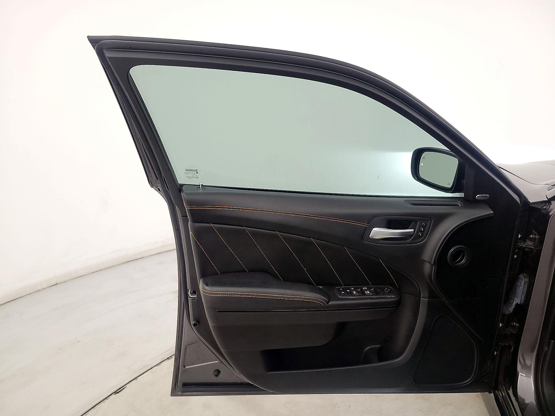 Thumbnail: 2022 Dodge Charger - 12