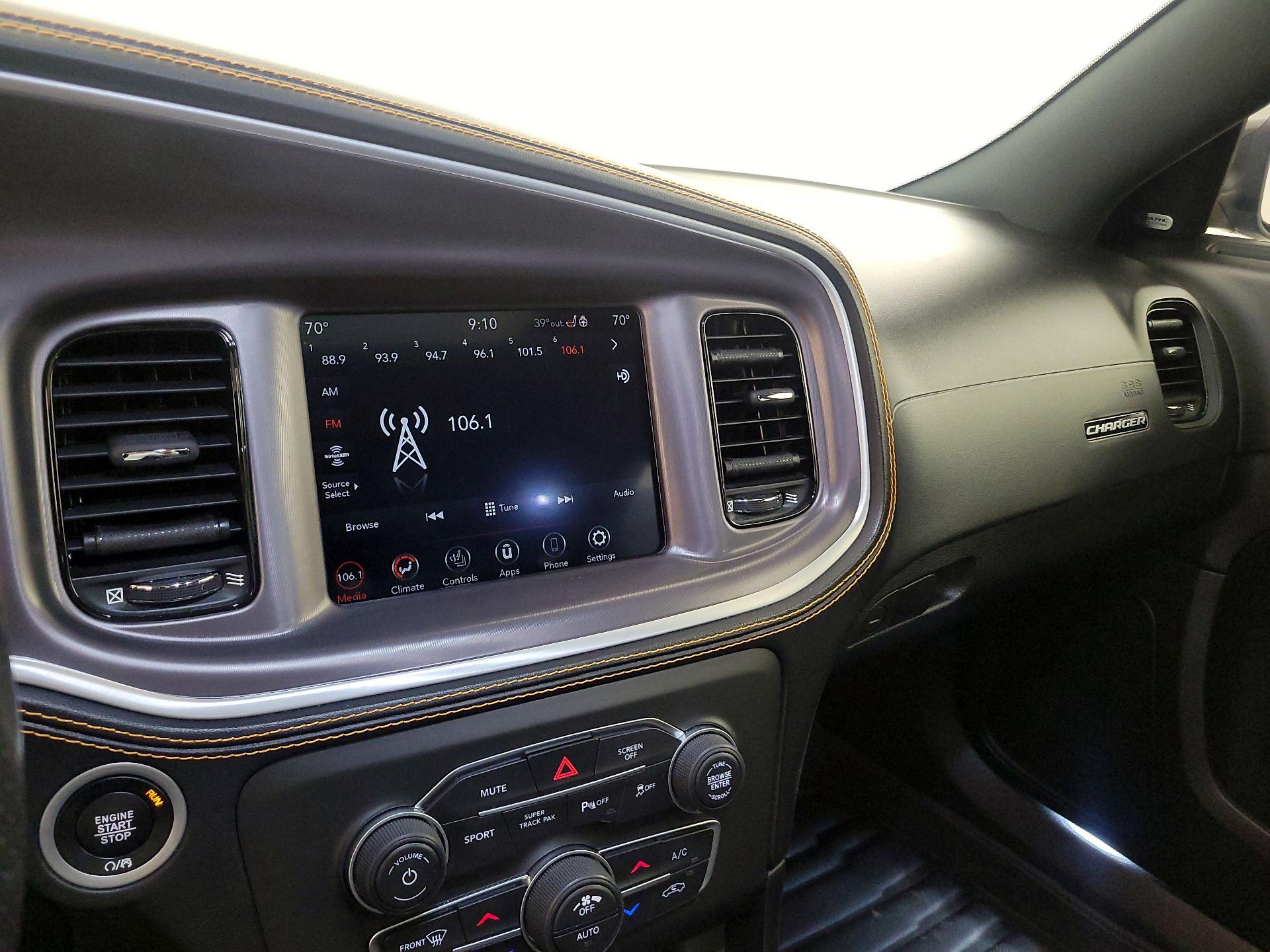 Thumbnail: 2022 Dodge Charger - 15