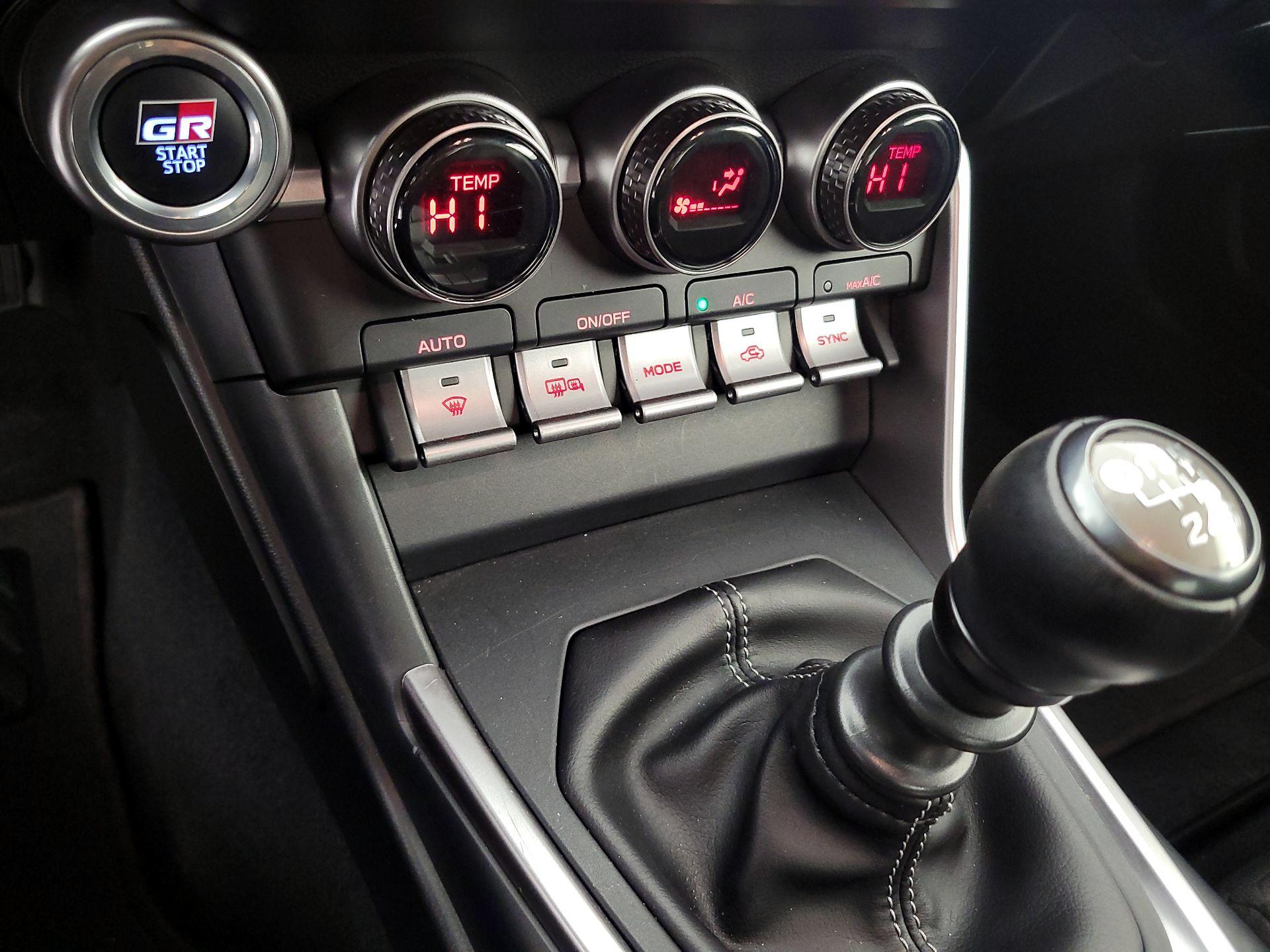 Thumbnail: 2023 Toyota GR86 - 16