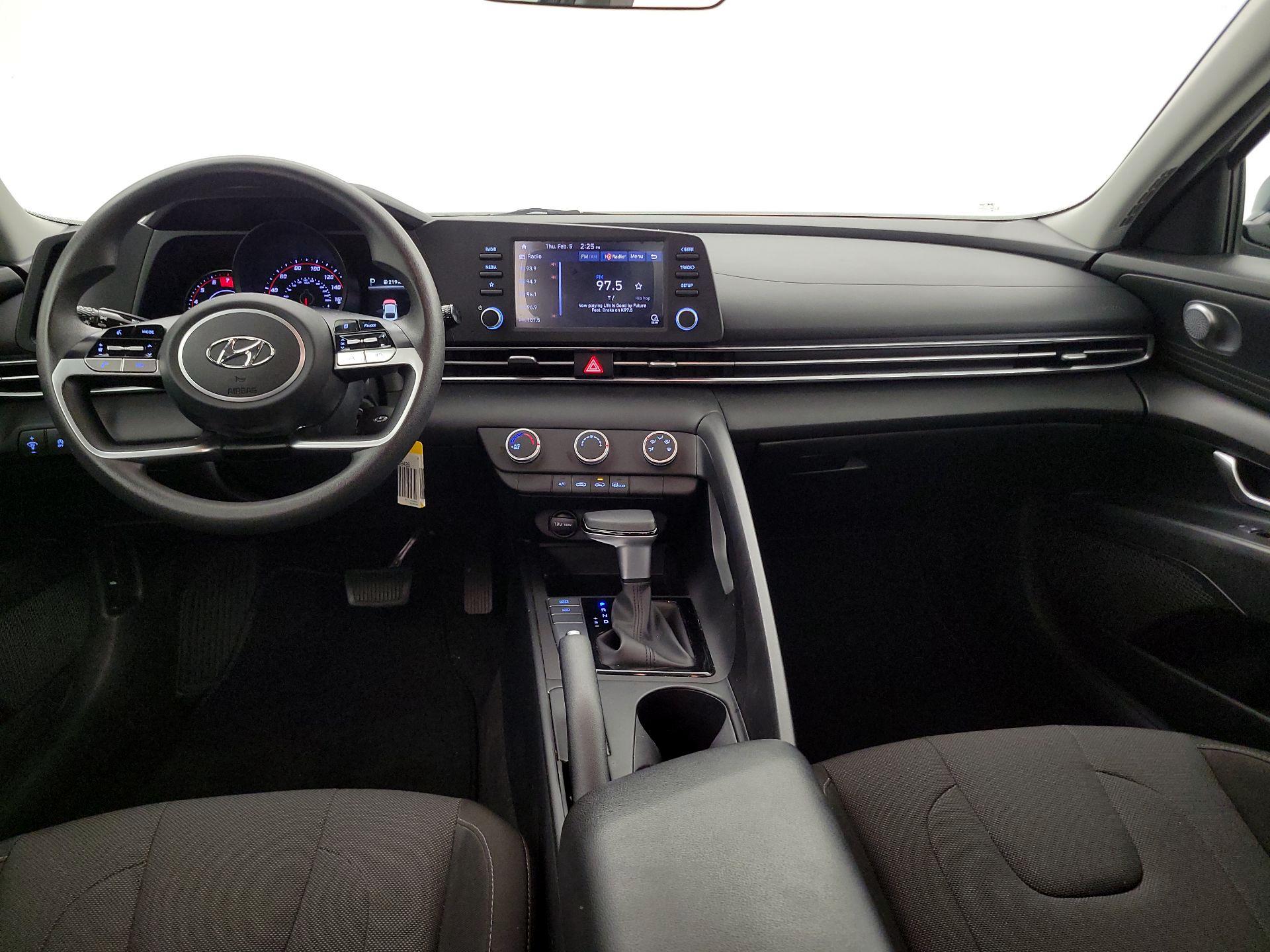 Thumbnail: 2021 Hyundai Elantra - 9