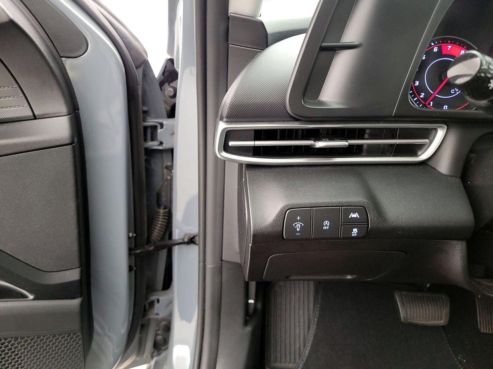 Thumbnail: 2021 Hyundai Elantra - 13