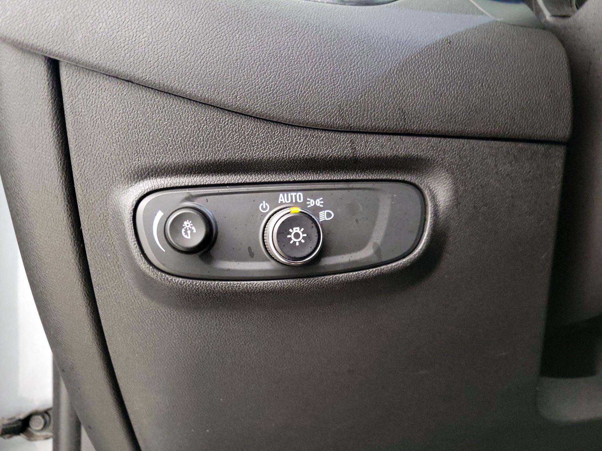 Thumbnail: 2024 Chevrolet Equinox - 13