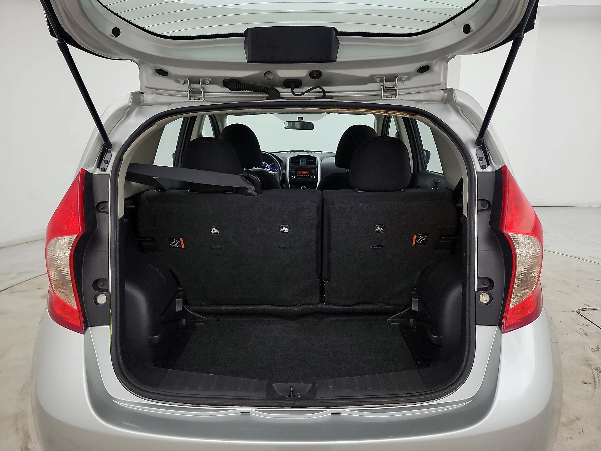 Thumbnail: 2015 Nissan Versa Note - 19